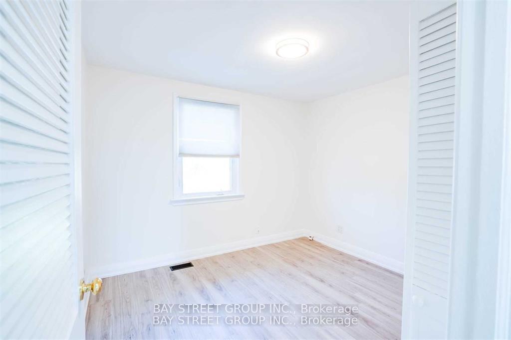 Photo 13 of Unit MAIN, 230 Elizabeth Street, Oshawa, McLaughlin — HOMEH