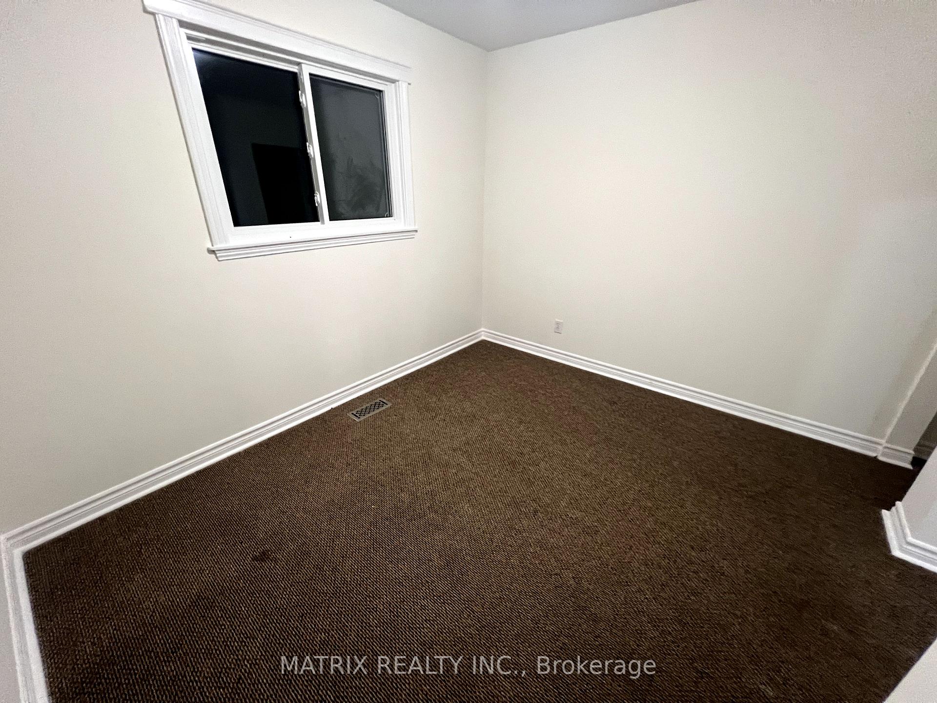 Photo 15 of Unit Main, 2595 Whites Road, Pickering, Rural Pickering — HOMEH