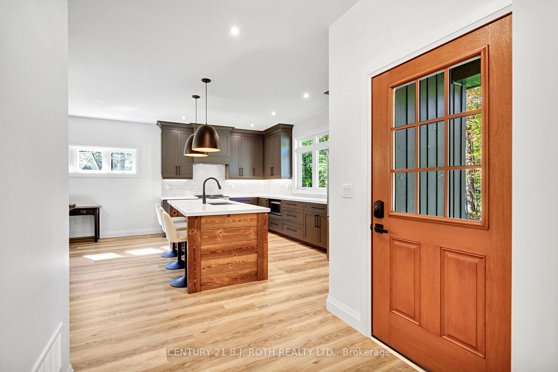 Photo 13 of 7377 Davy Drive, Ramara, Rural Ramara — HOMEH