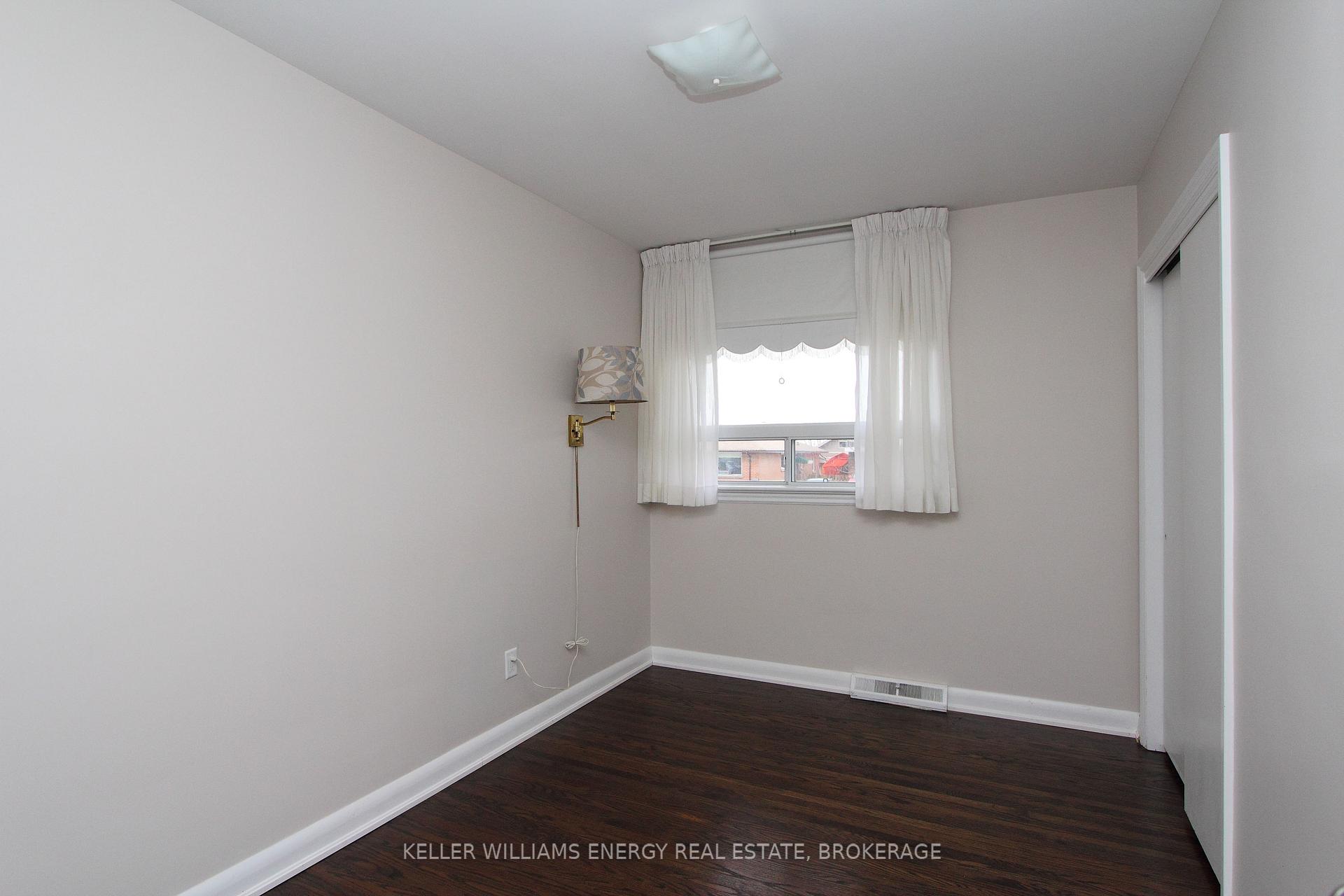 Photo 14 of Unit Upper, 43 Harris Avenue, Oshawa, McLaughlin — HOMEH
