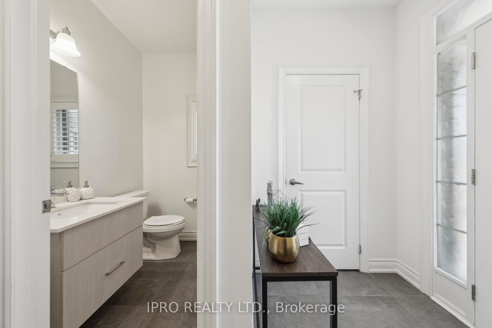 Photo 8 of 1187 Raspberry Terrace, Milton, Ford — HOMEH