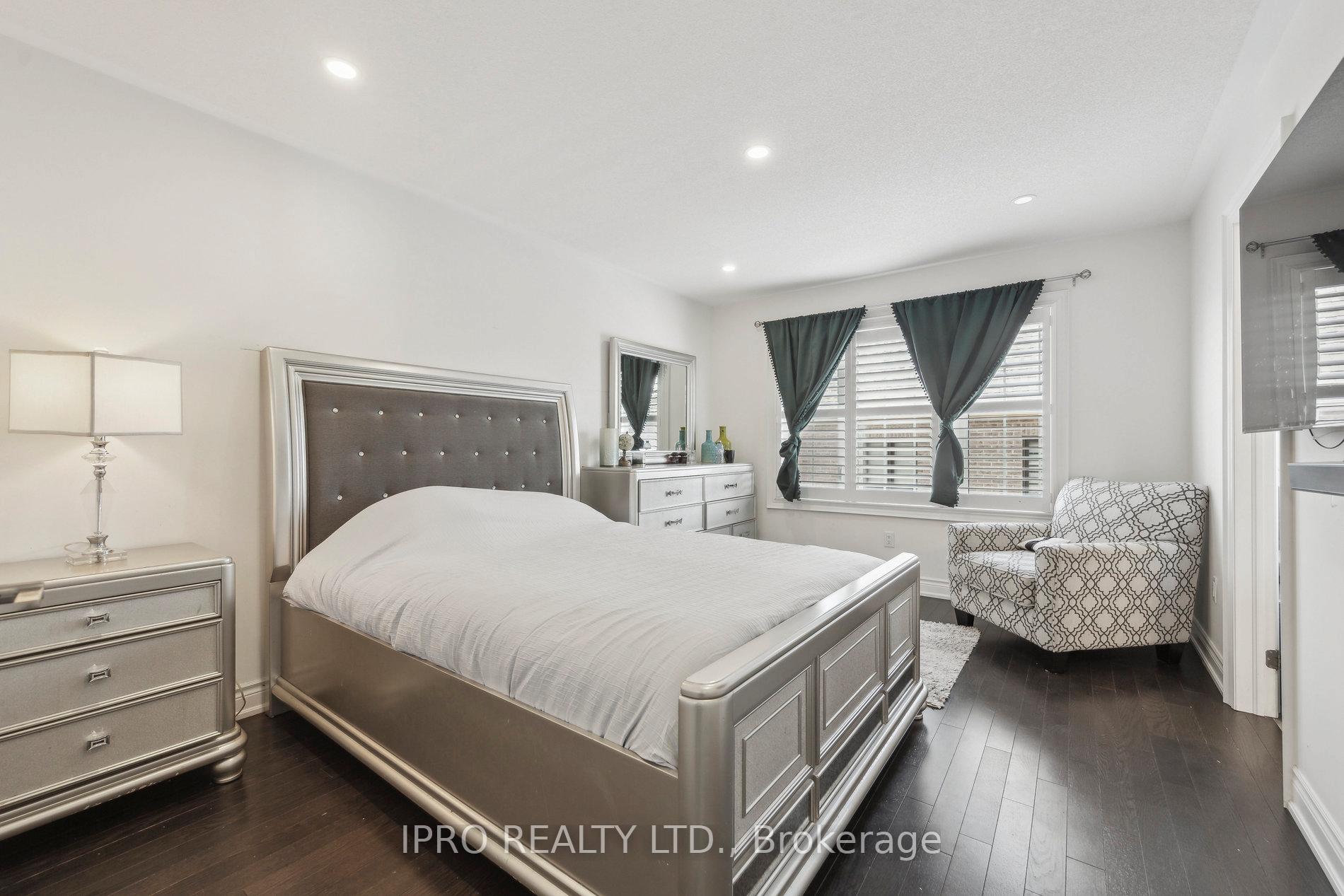 Photo 21 of 1187 Raspberry Terrace, Milton, Ford — HOMEH