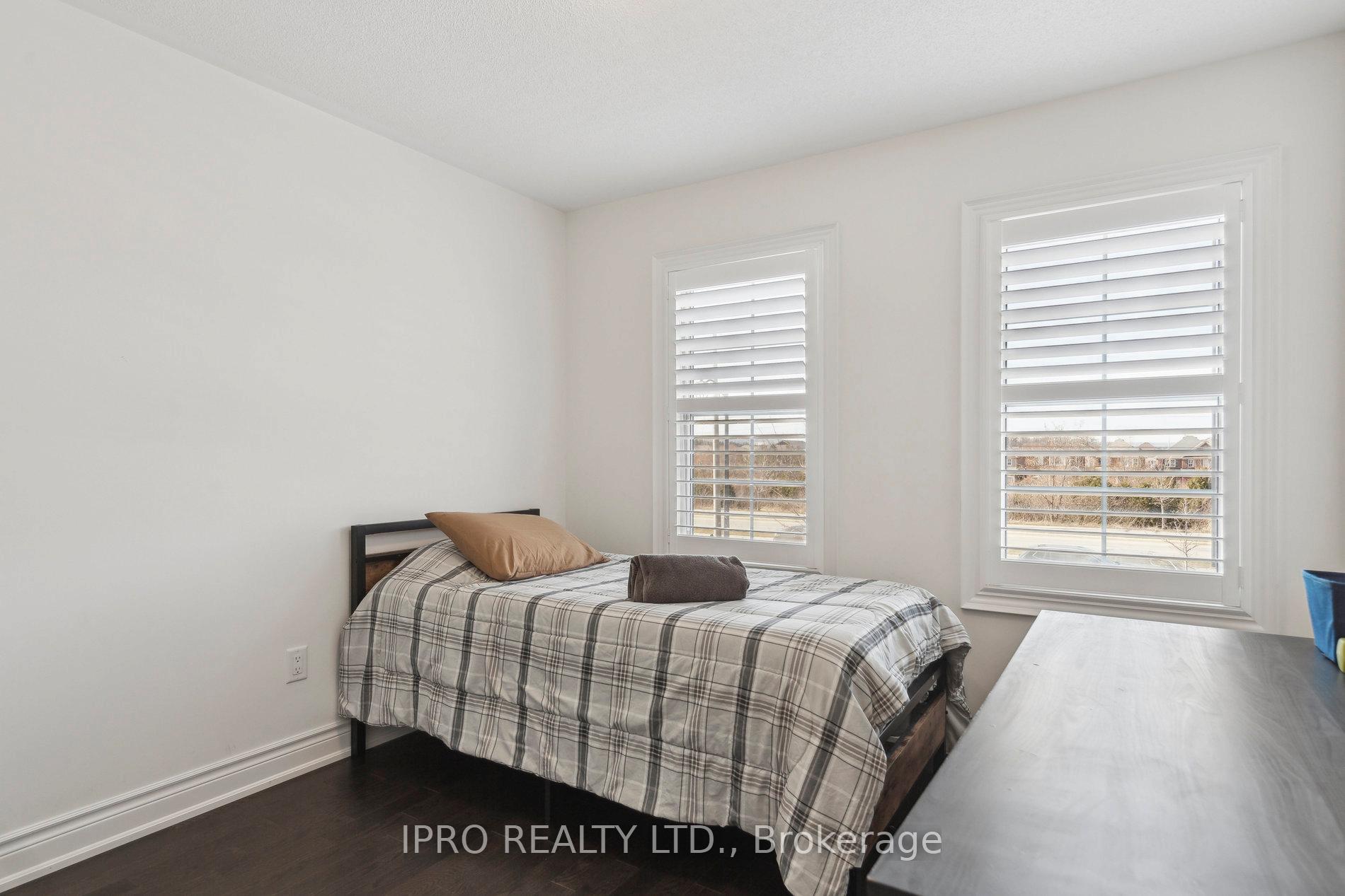 Photo 32 of 1187 Raspberry Terrace, Milton, Ford — HOMEH