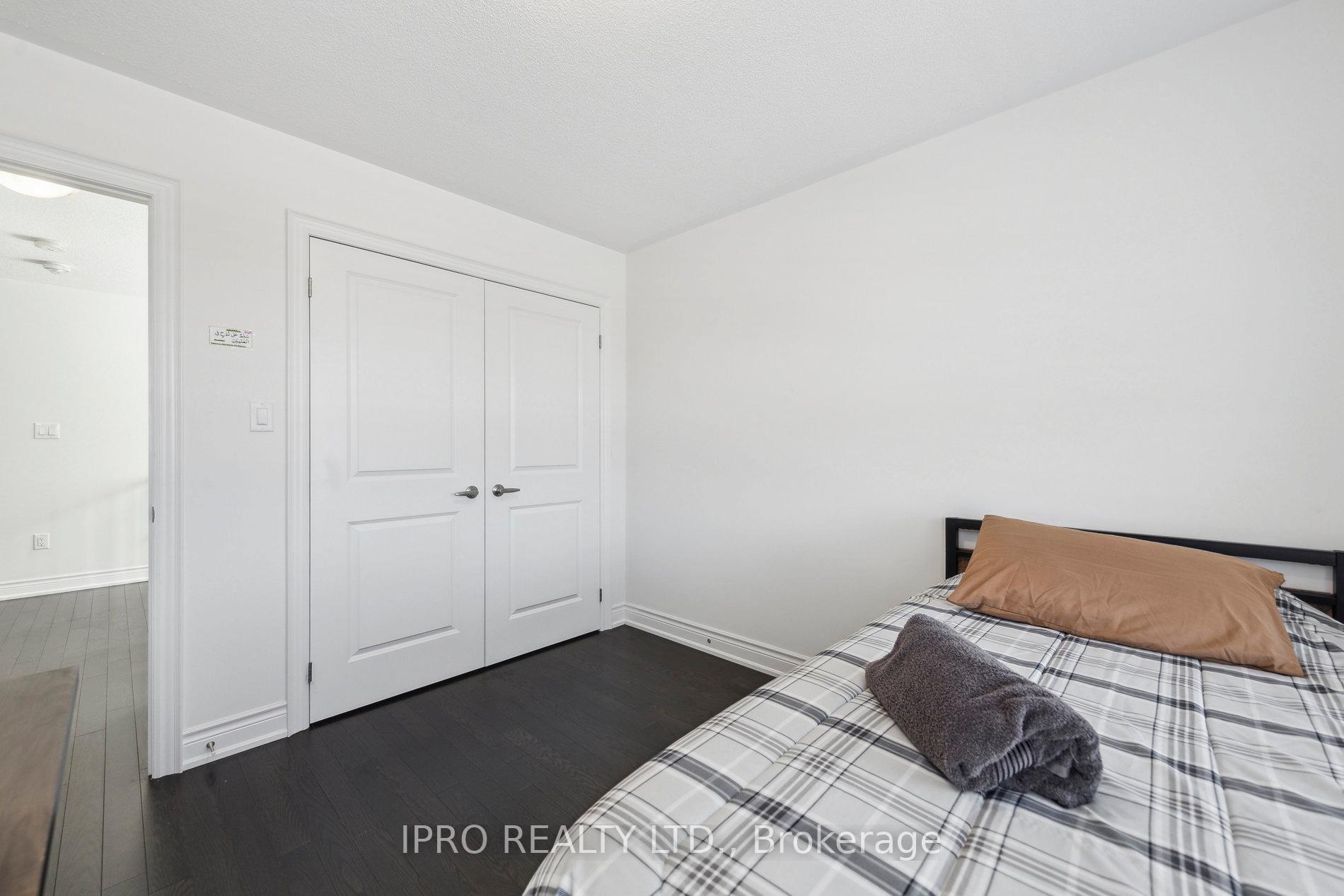 Photo 33 of 1187 Raspberry Terrace, Milton, Ford — HOMEH
