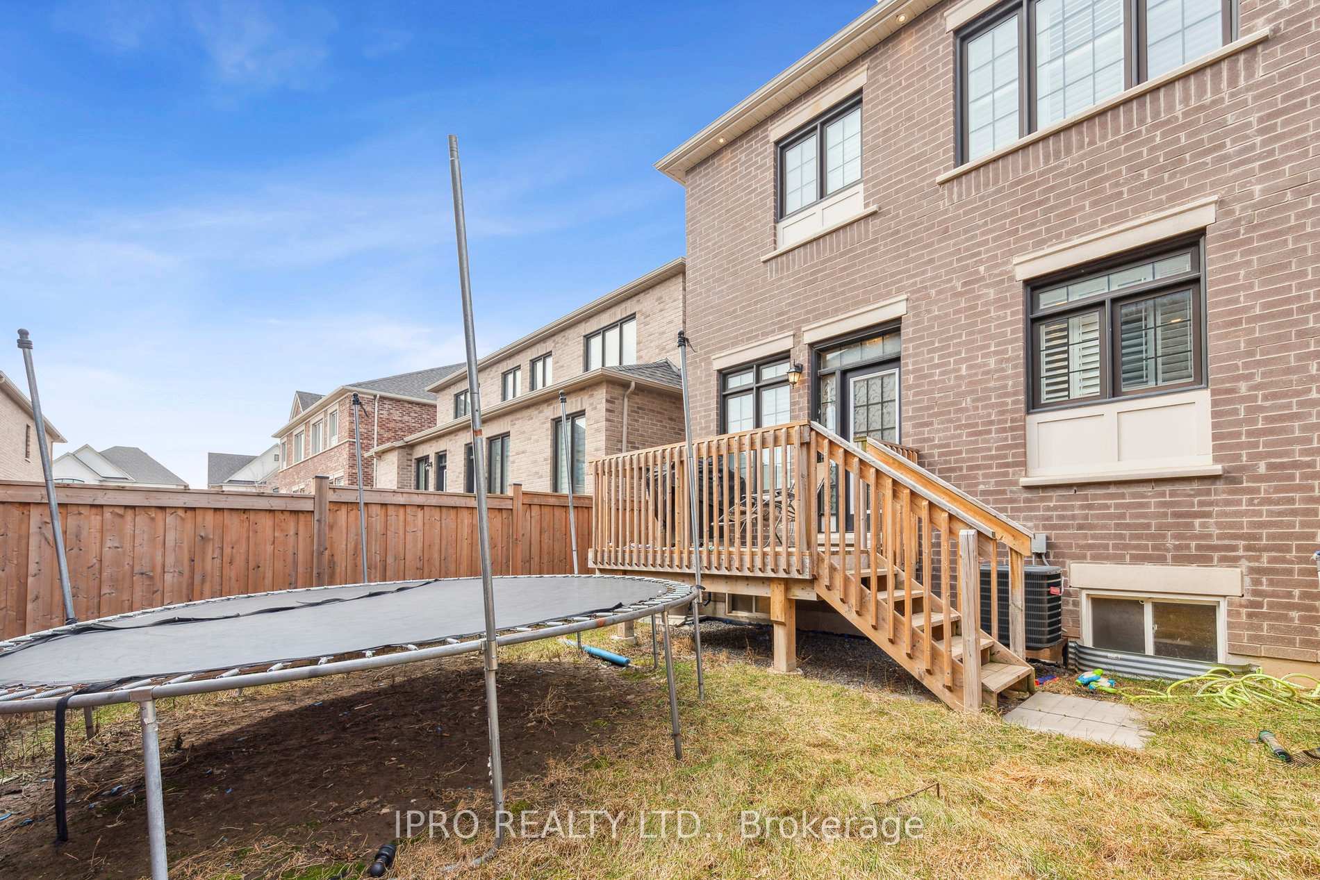 Photo 47 of 1187 Raspberry Terrace, Milton, Ford — HOMEH