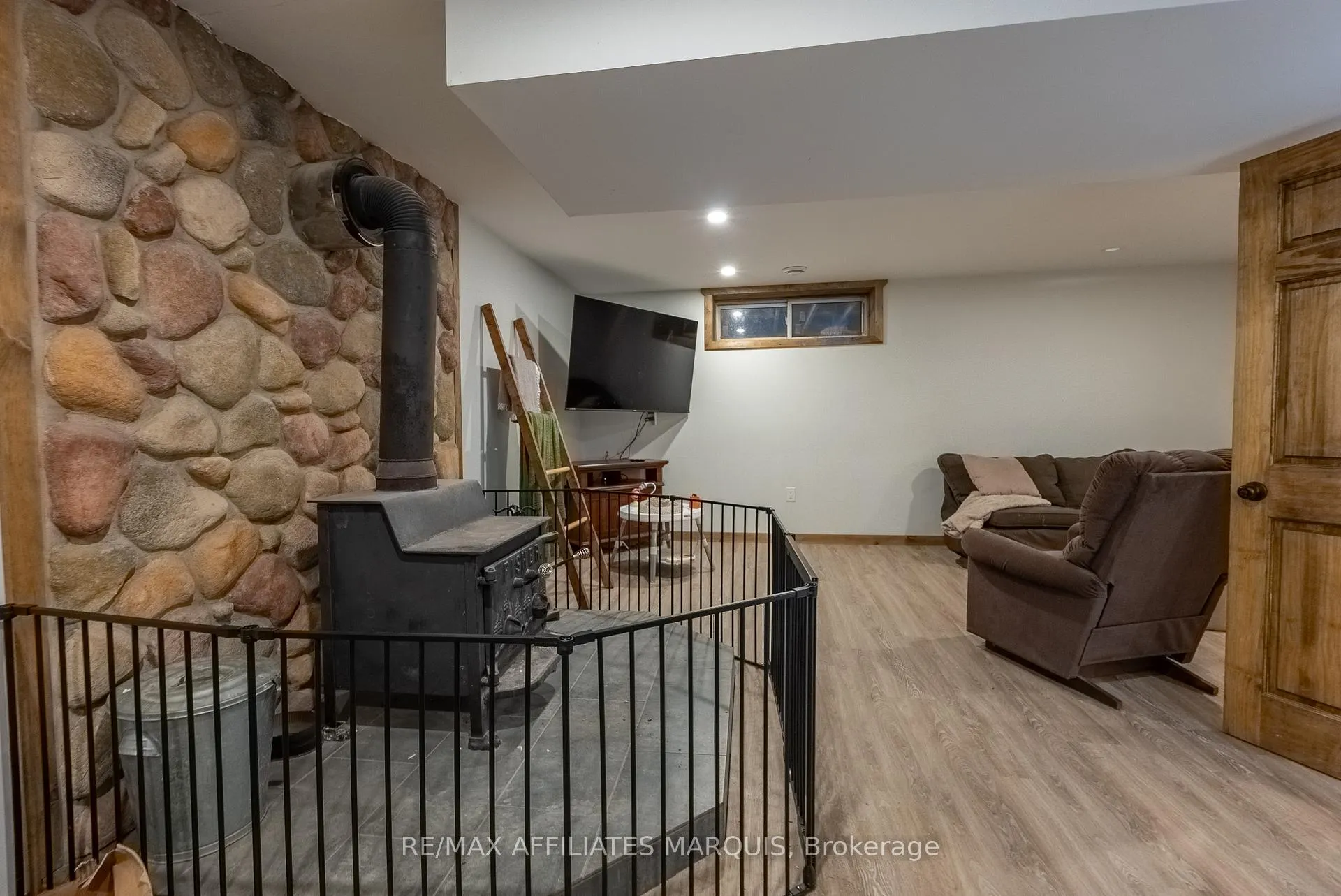 Photo 23 of 480 Porter Road, Rideau Lakes, Rideau Lakes (North Crosby) Twp — HOMEH
