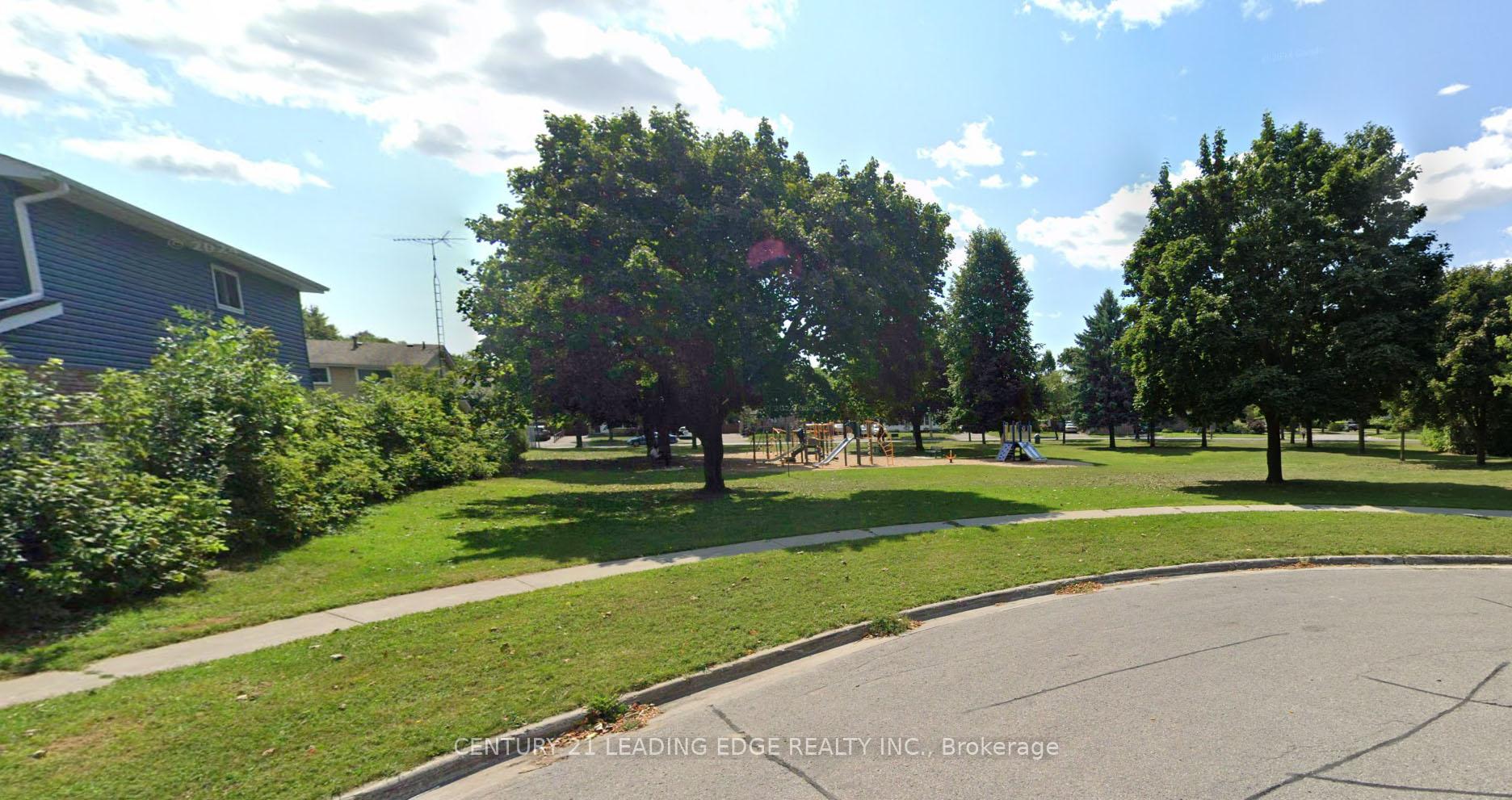 Photo 2 of Unit Upper, 1398 Tampa Crescent, Oshawa, Samac — HOMEH