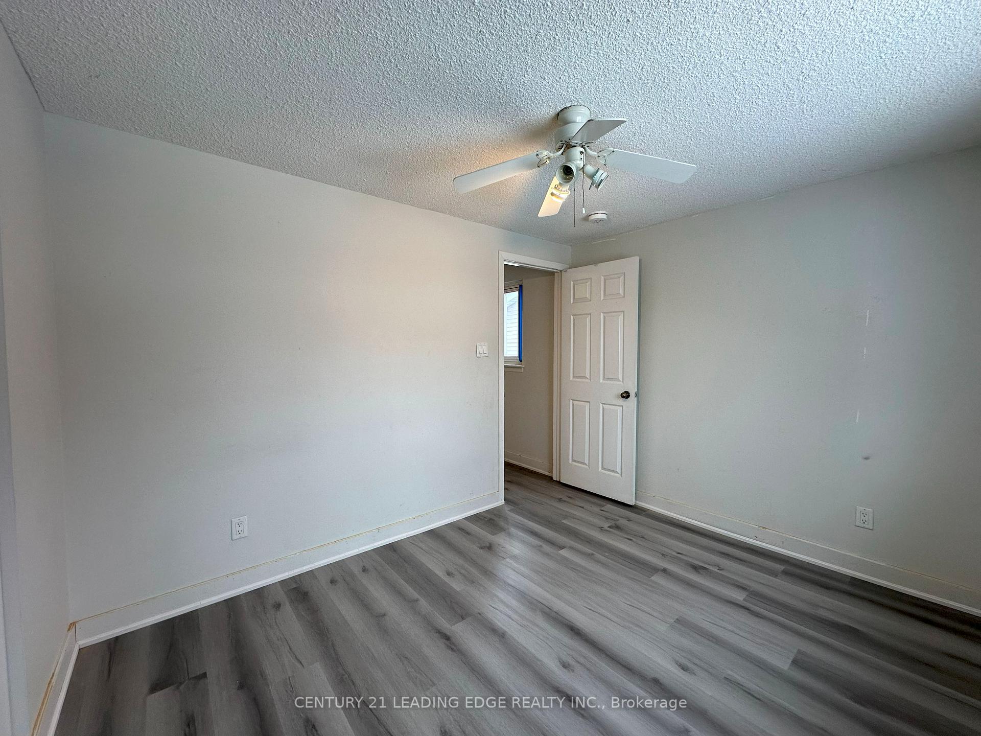 Photo 22 of Unit Upper, 1398 Tampa Crescent, Oshawa, Samac — HOMEH