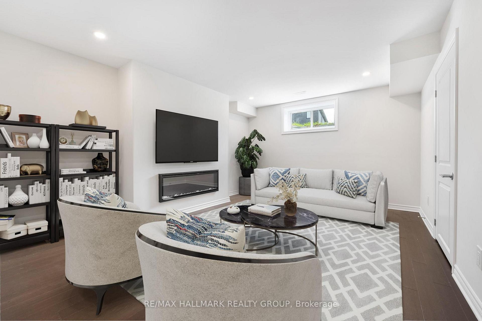 Photo 23 of 566 Cannes Crescent, Ottawa, Avalon East — HOMEH