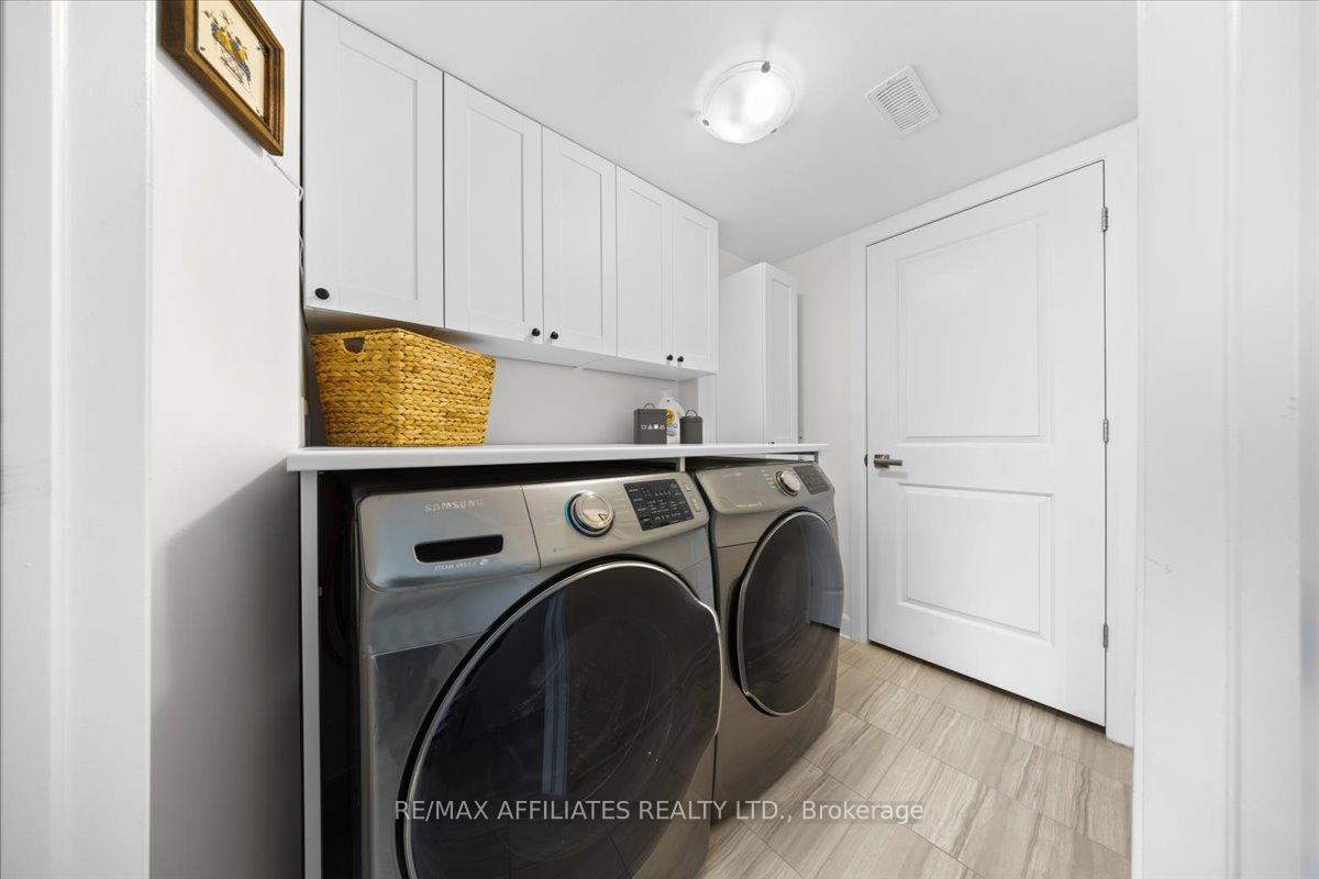Photo 4 of 352 Mountain Sorrel Way, Ottawa, Avalon West — HOMEH