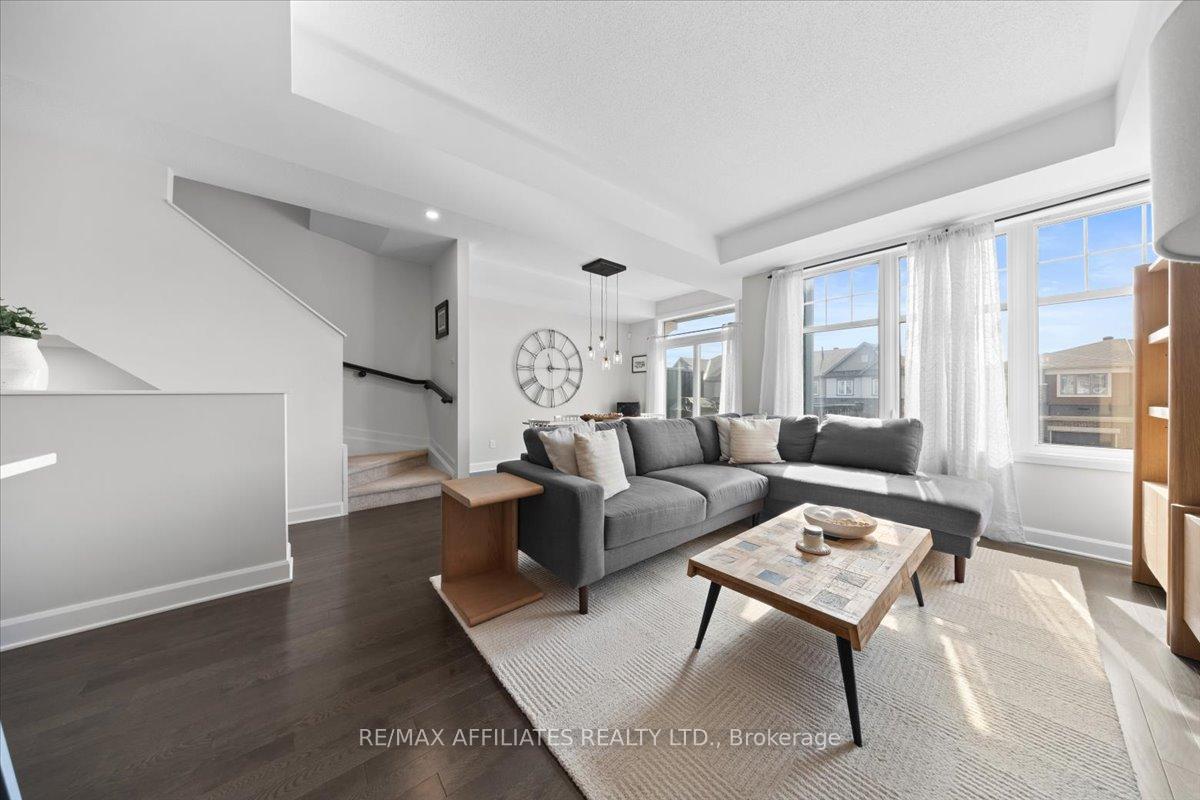 Photo 7 of 352 Mountain Sorrel Way, Ottawa, Avalon West — HOMEH