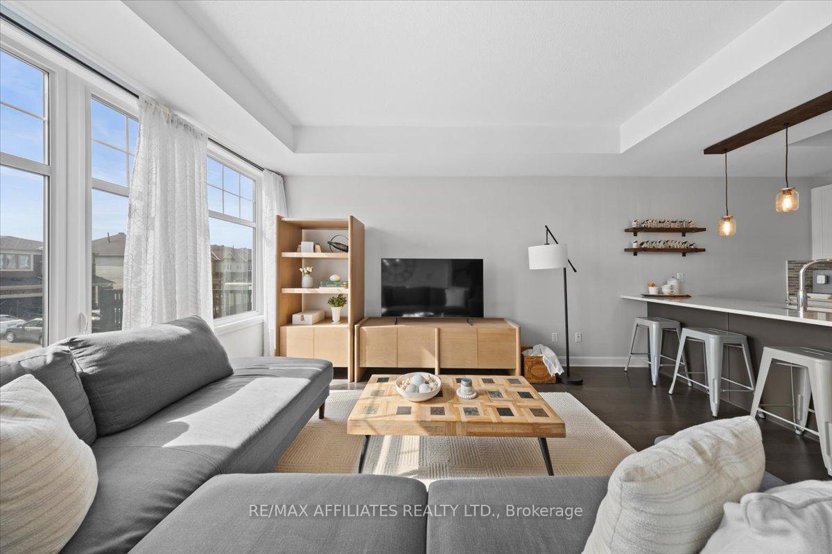 Photo 9 of 352 Mountain Sorrel Way, Ottawa, Avalon West — HOMEH