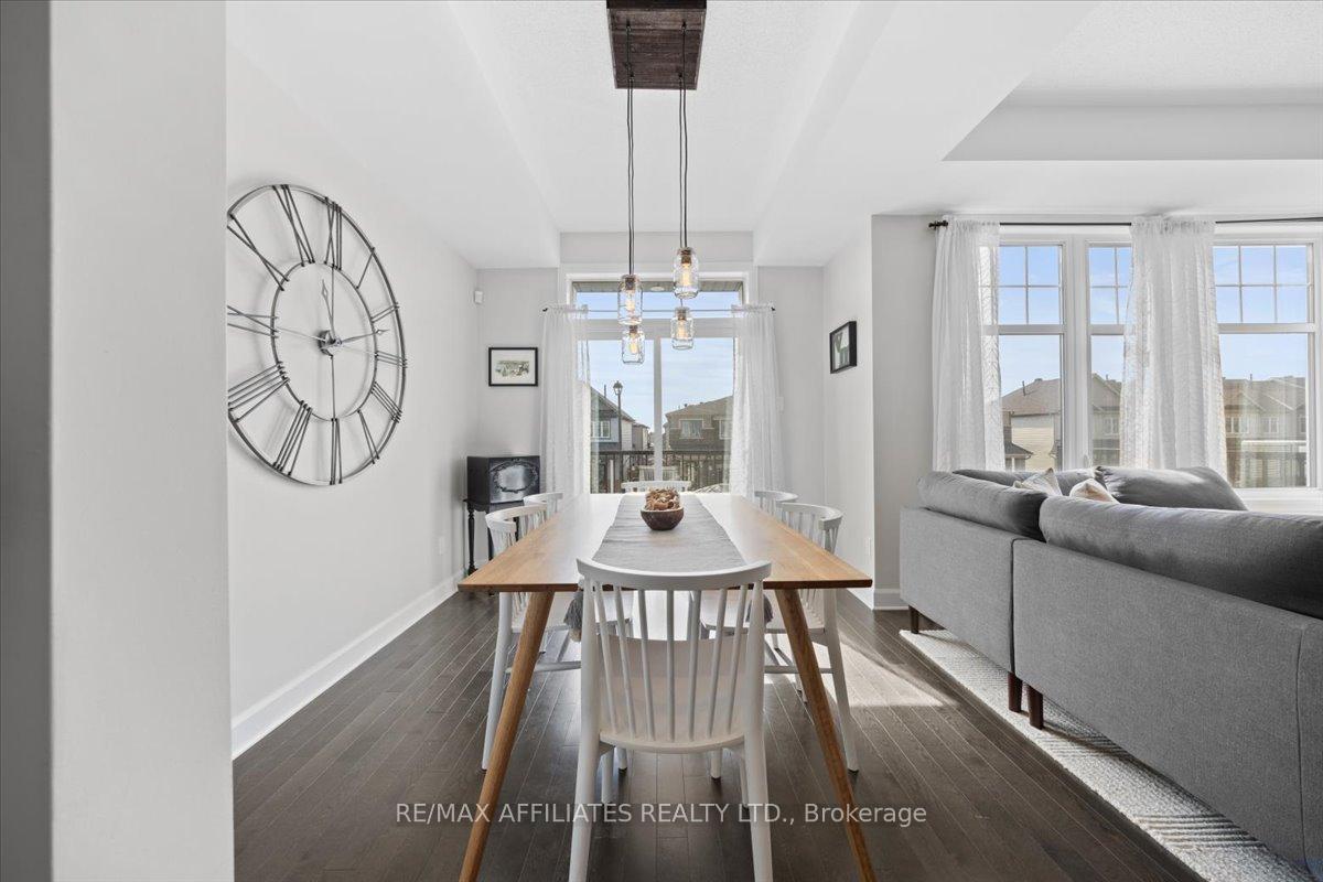 Photo 14 of 352 Mountain Sorrel Way, Ottawa, Avalon West — HOMEH