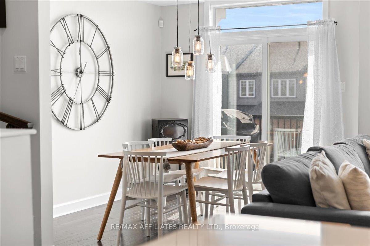Photo 15 of 352 Mountain Sorrel Way, Ottawa, Avalon West — HOMEH