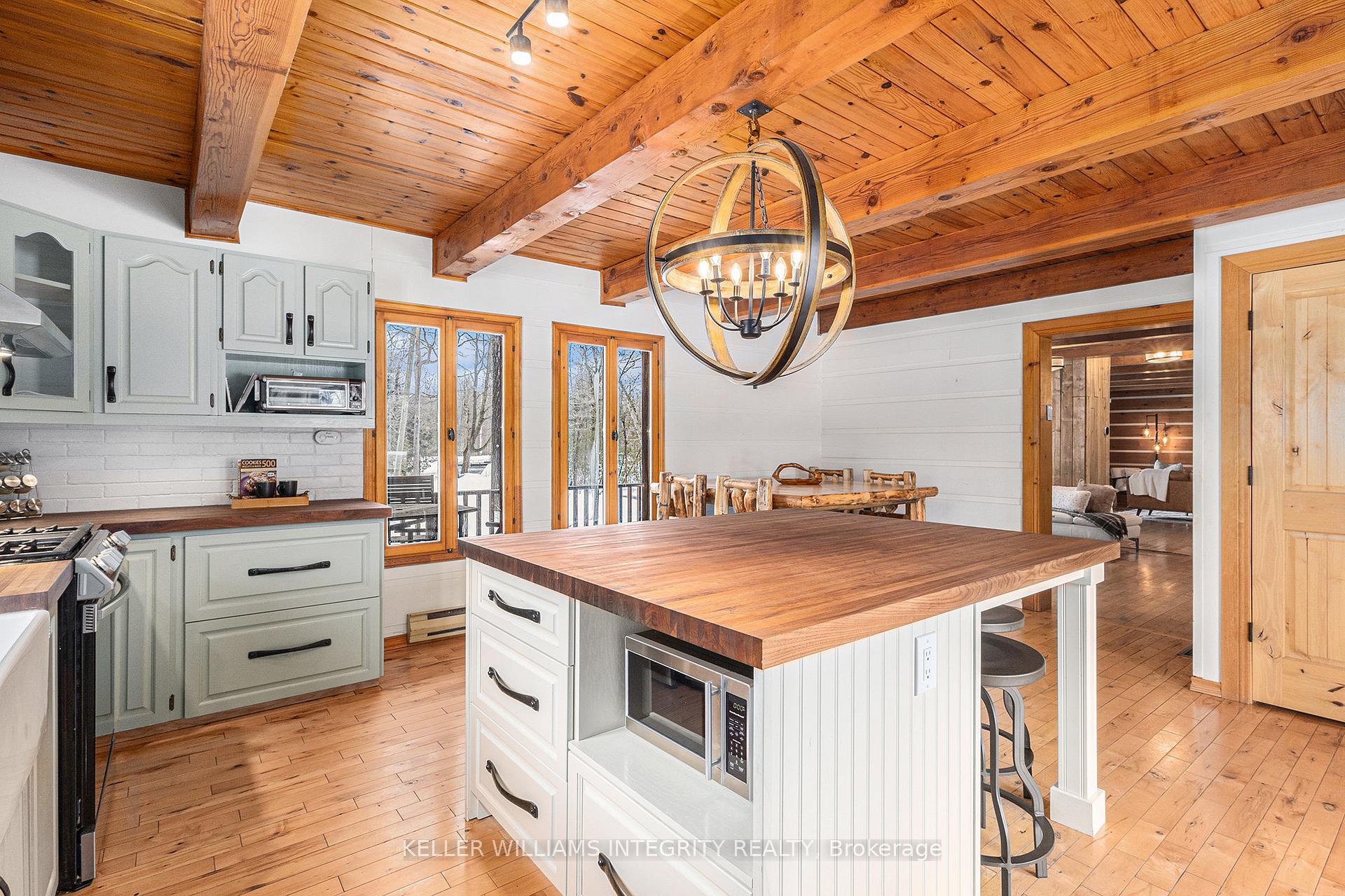 Photo 5 of 1515 Cumberland Ridge Drive, Ottawa, Cumberland Ridge — HOMEH
