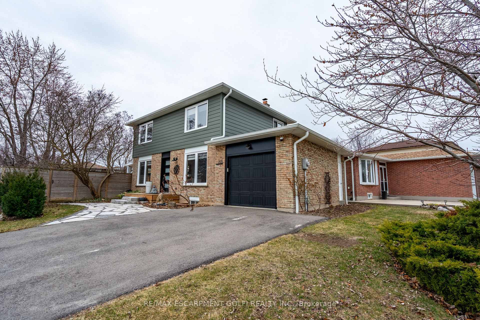 Photo 2 of 773 Laurier Avenue, Milton, Timberlea — HOMEH