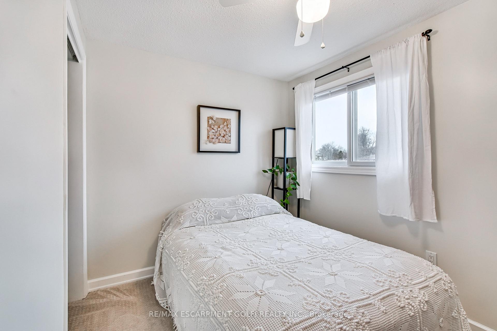 Photo 20 of 773 Laurier Avenue, Milton, Timberlea — HOMEH