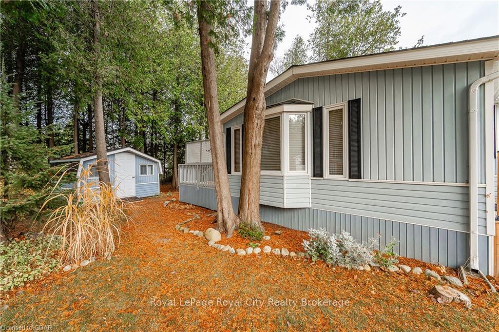 Photo 25 of 2 Spruce Avenue, Puslinch, Rural Puslinch East — HOMEH