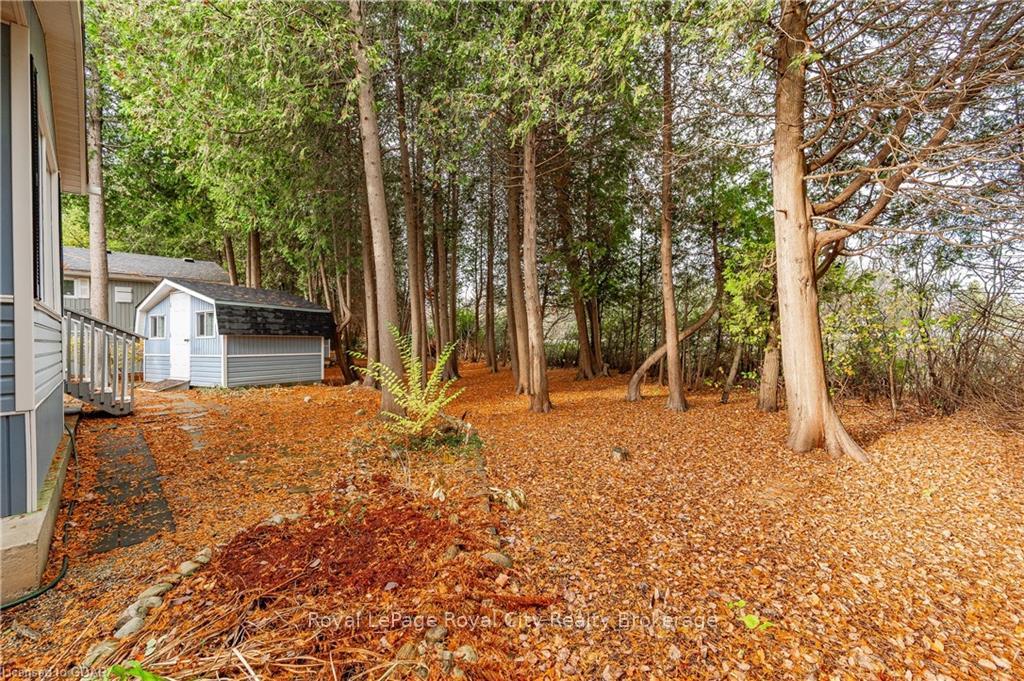 Photo 28 of 2 Spruce Avenue, Puslinch, Rural Puslinch East — HOMEH