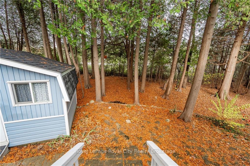 Photo 34 of 2 Spruce Avenue, Puslinch, Rural Puslinch East — HOMEH
