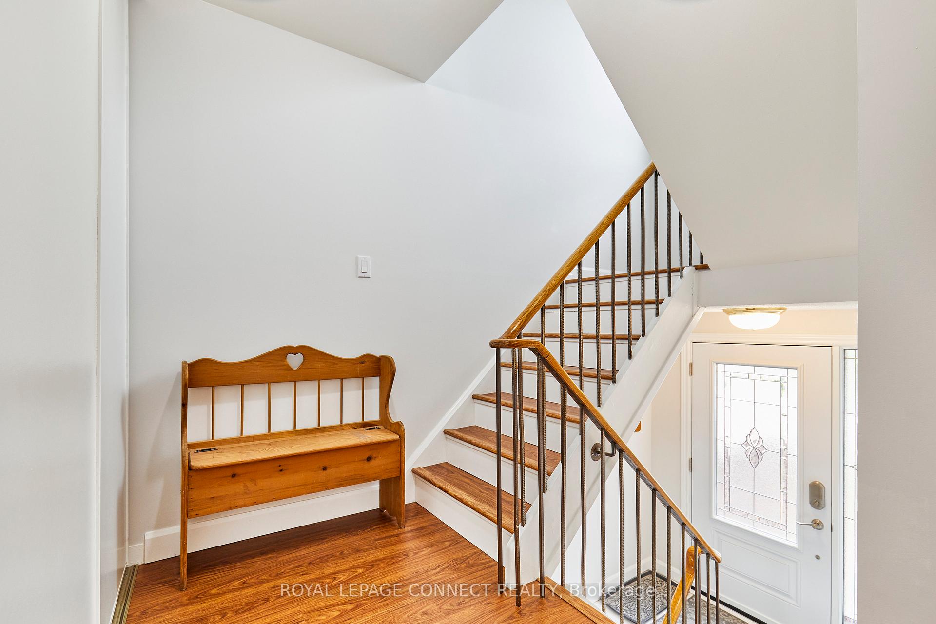 Photo 8 of 1583 Alwin Circle, Pickering, Village East — HOMEH