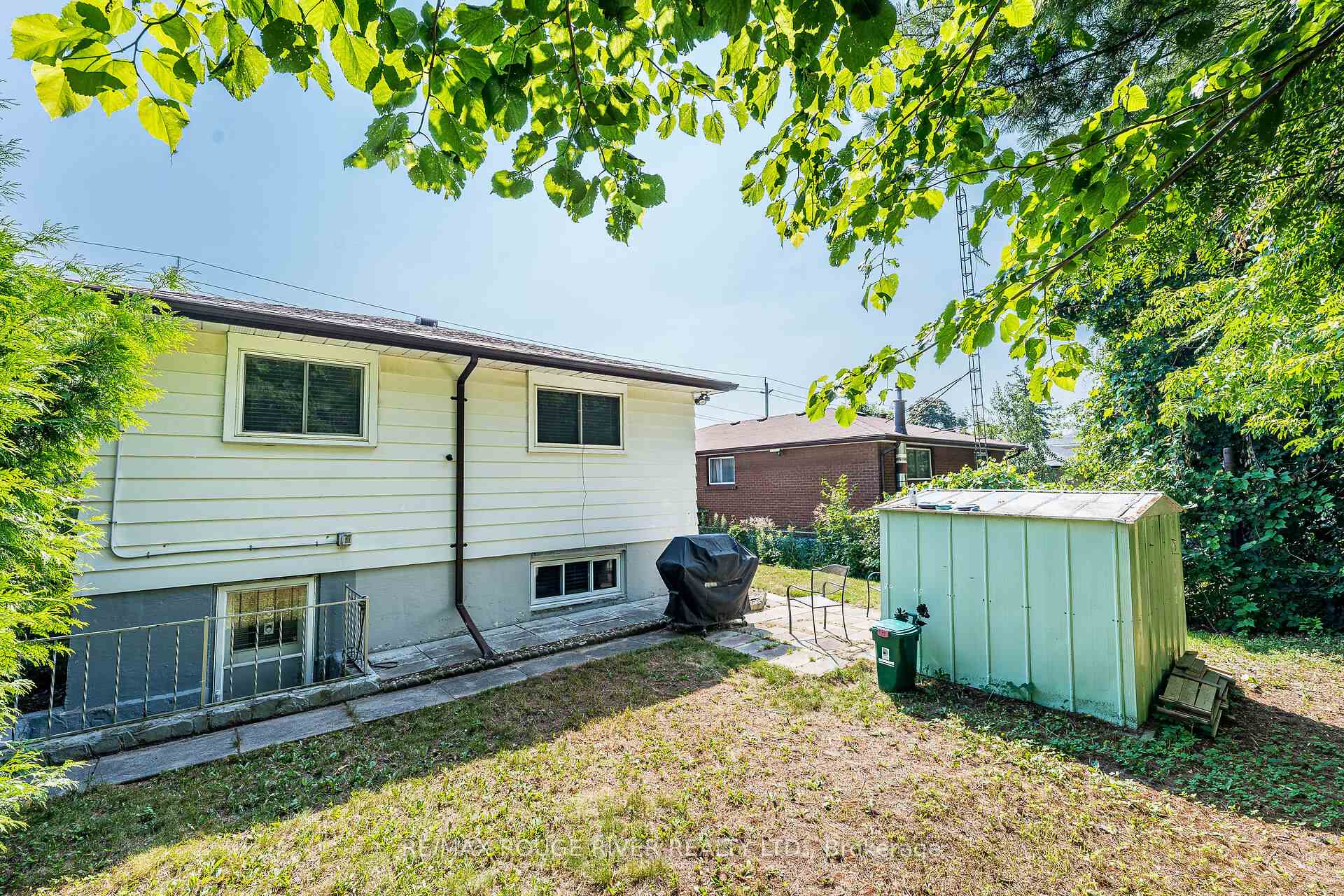 Photo 40 of 260 Harmony Road N, Oshawa, Eastdale — HOMEH