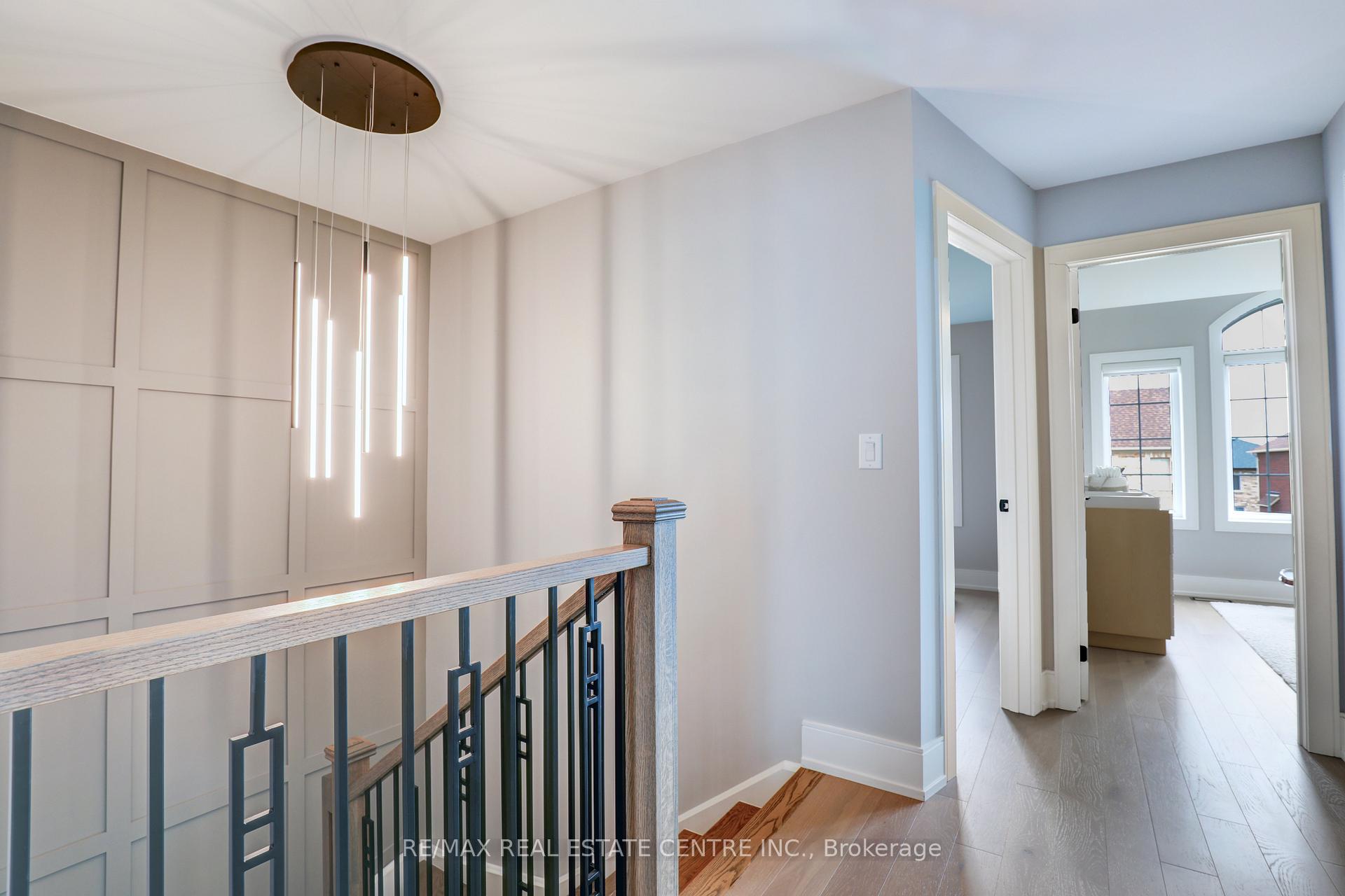 Photo 14 of 1004 Kingpeak Crescent, Pickering, Rural Pickering — HOMEH