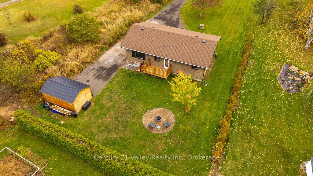 Photo 14 of 136 Pucker Street, Renfrew — HOMEH
