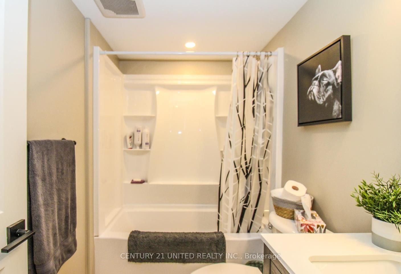 Photo 8 of Unit Lower, 1293 Dobbin Avenue, Peterborough, Town Ward 3 — HOMEH
