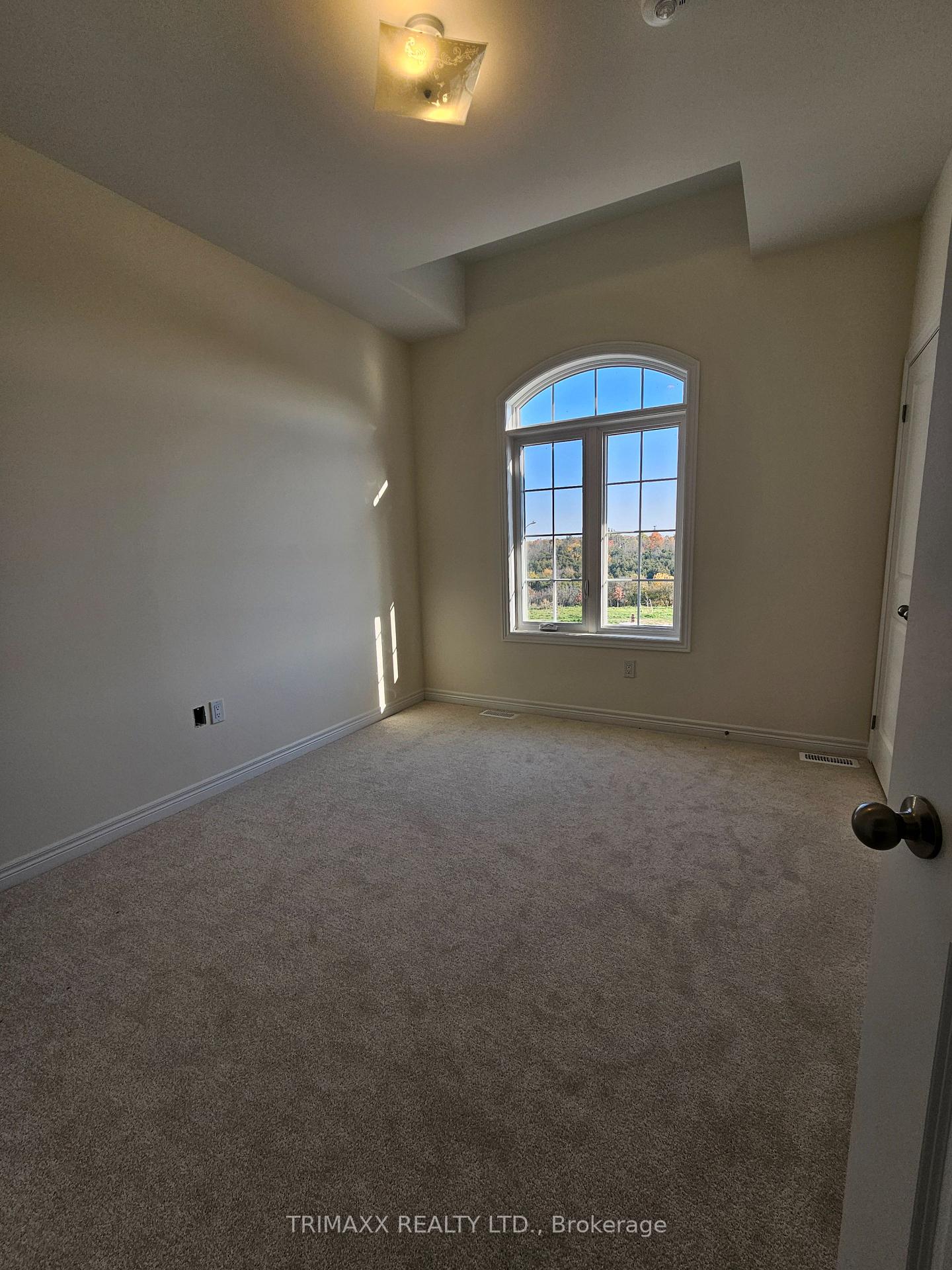 Photo 21 of 819 Steinberg Court, Peterborough, Monaghan Ward 2 — HOMEH