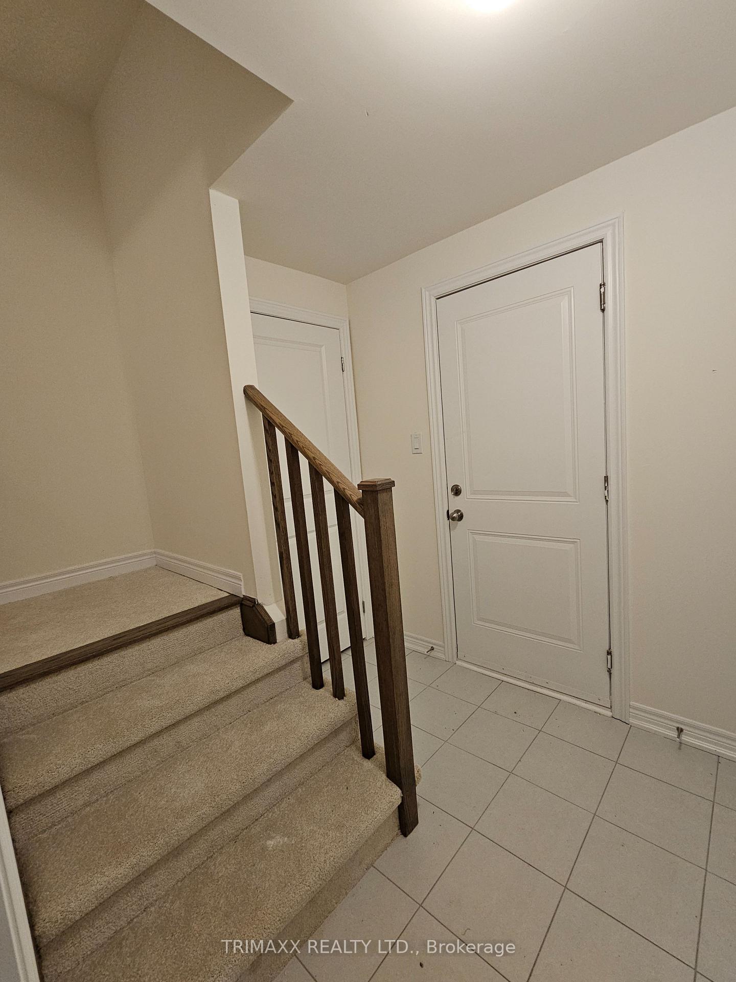 Photo 27 of 819 Steinberg Court, Peterborough, Monaghan Ward 2 — HOMEH