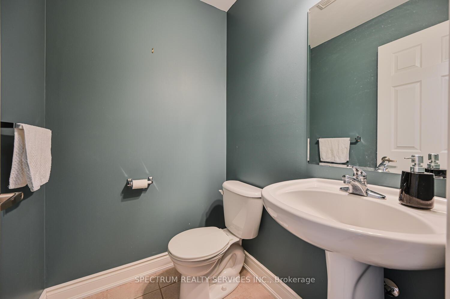 Photo 24 of 876 Jempson Path, Milton, Harrison — HOMEH