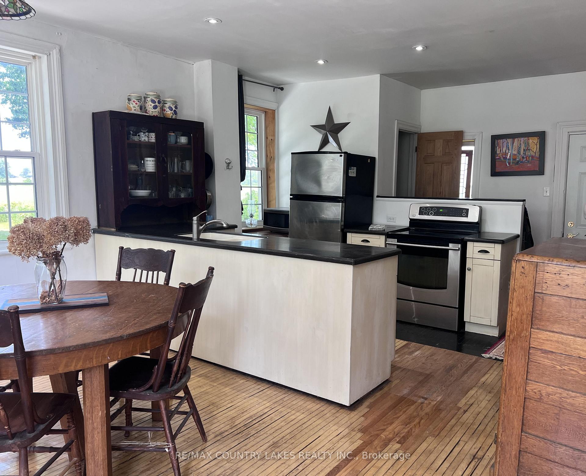 Photo 6 of 1280 Canal Road, Ramara, Rural Ramara — HOMEH