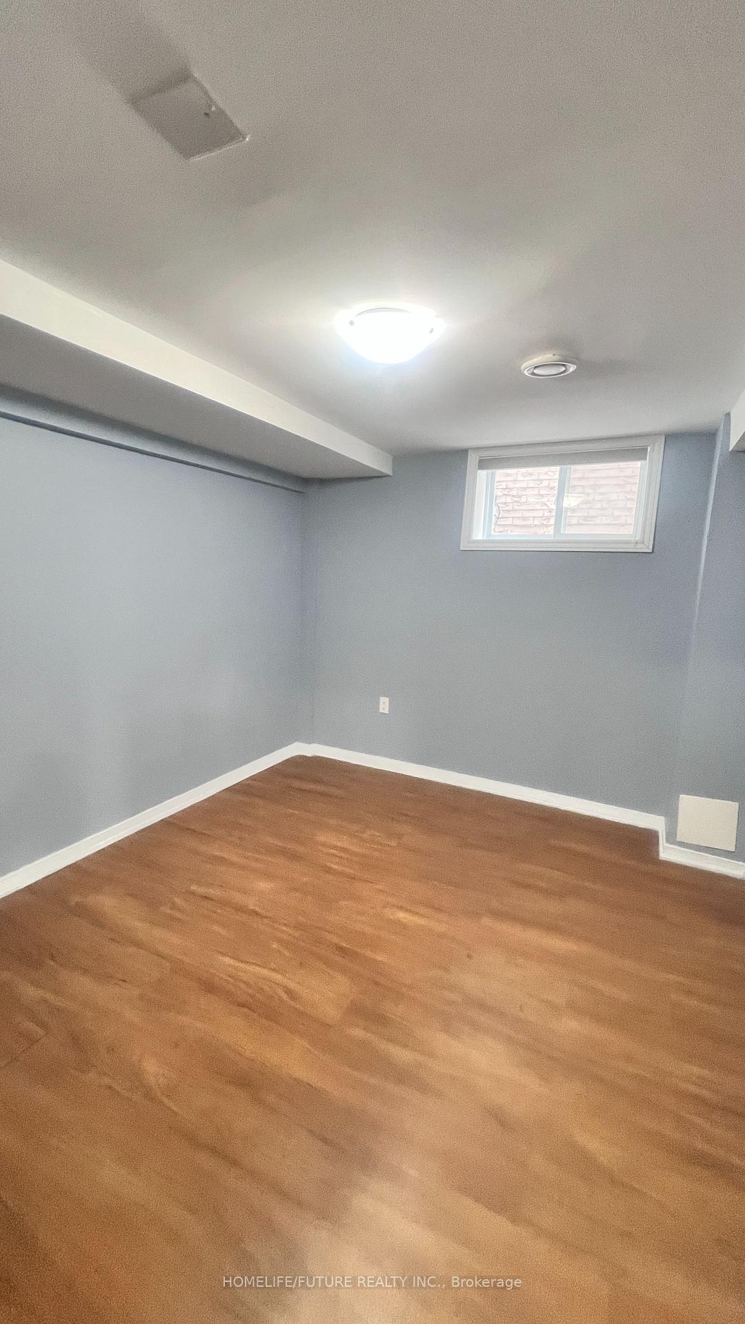 Photo 2 of 1531 Beechlawn Drive, Pickering, Village East — HOMEH