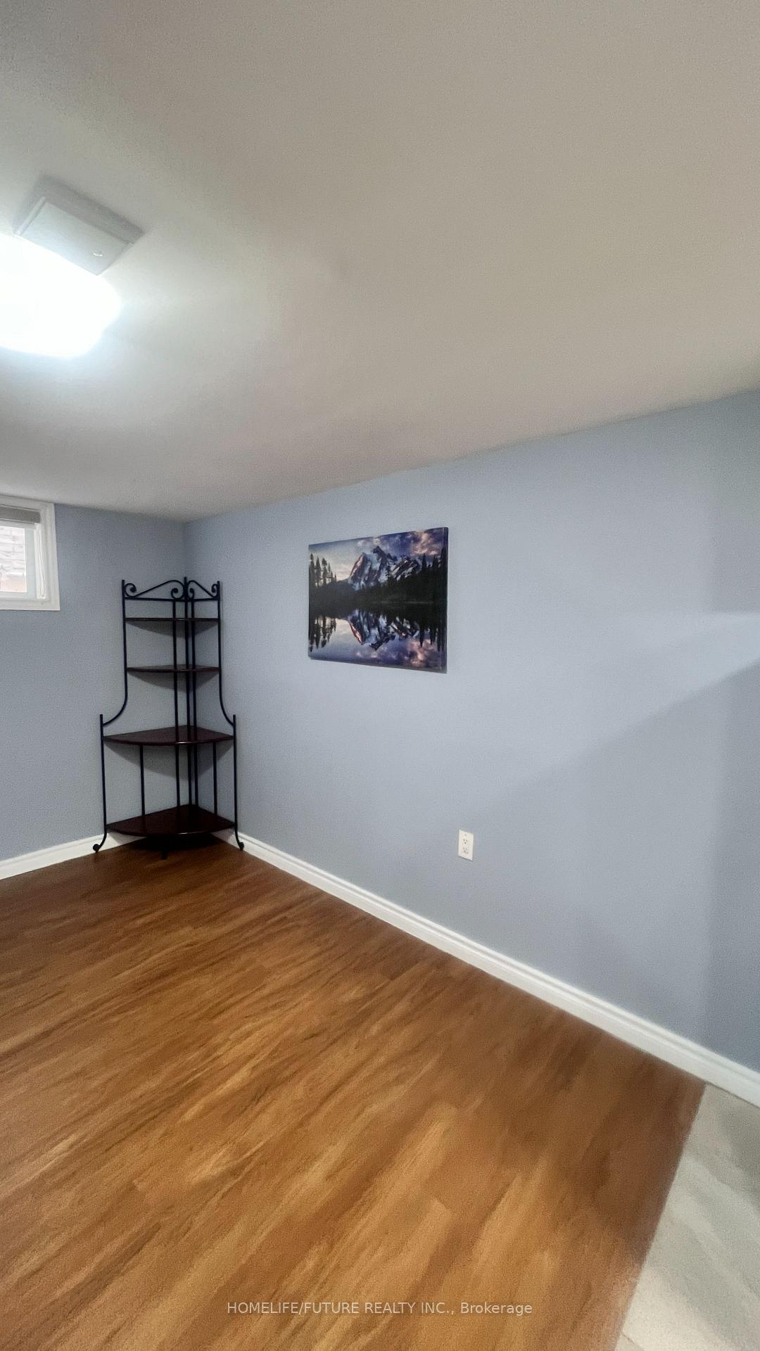 Photo 8 of 1531 Beechlawn Drive, Pickering, Village East — HOMEH
