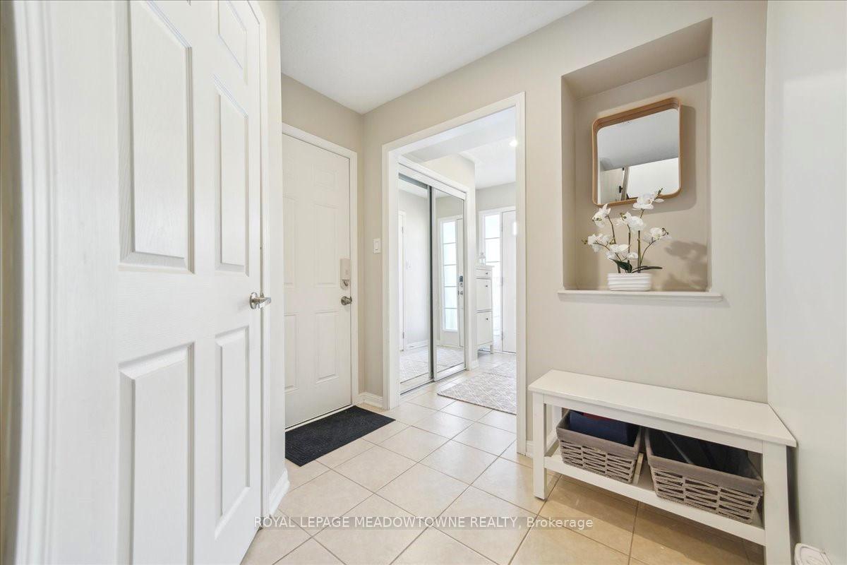 Photo 7 of 228 Septimus Heights, Milton, Harrison — HOMEH