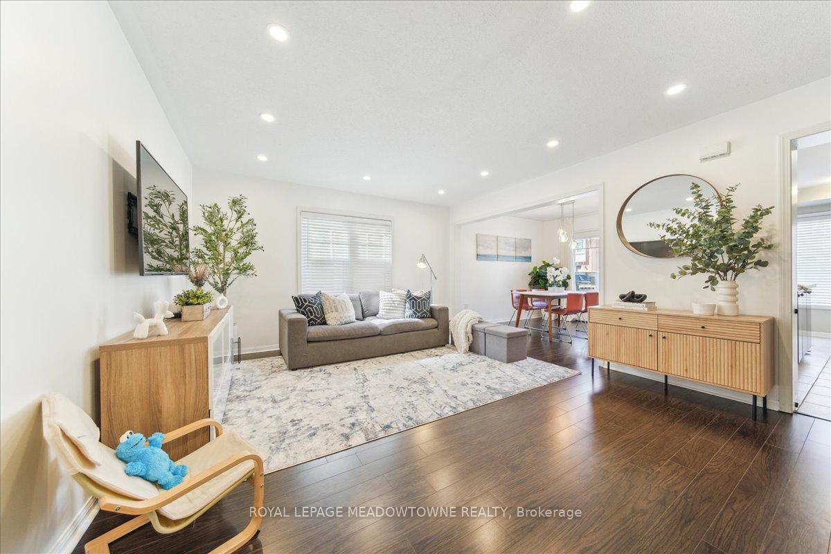 Photo 9 of 228 Septimus Heights, Milton, Harrison — HOMEH