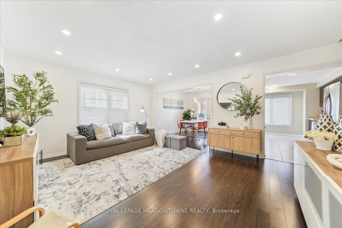 Photo 10 of 228 Septimus Heights, Milton, Harrison — HOMEH