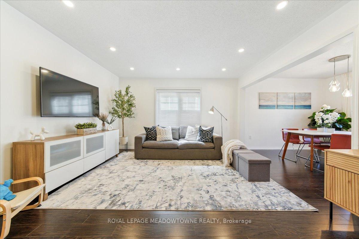 Photo 11 of 228 Septimus Heights, Milton, Harrison — HOMEH