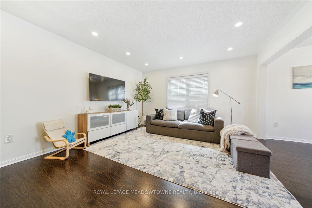Photo 12 of 228 Septimus Heights, Milton, Harrison — HOMEH