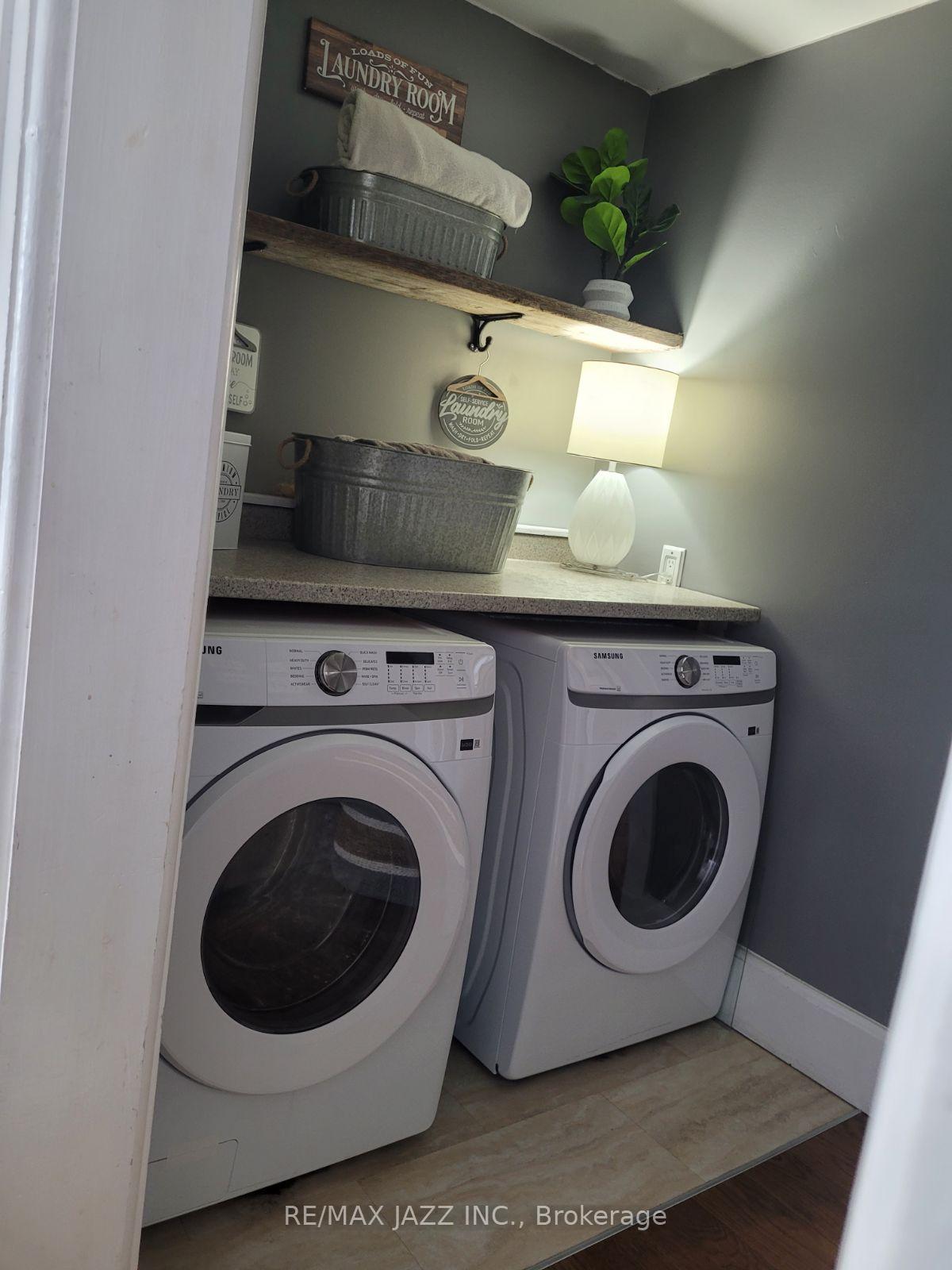 Photo 10 of 4013 Wallace Point Road, Peterborough, Ashburnham Ward 4 — HOMEH