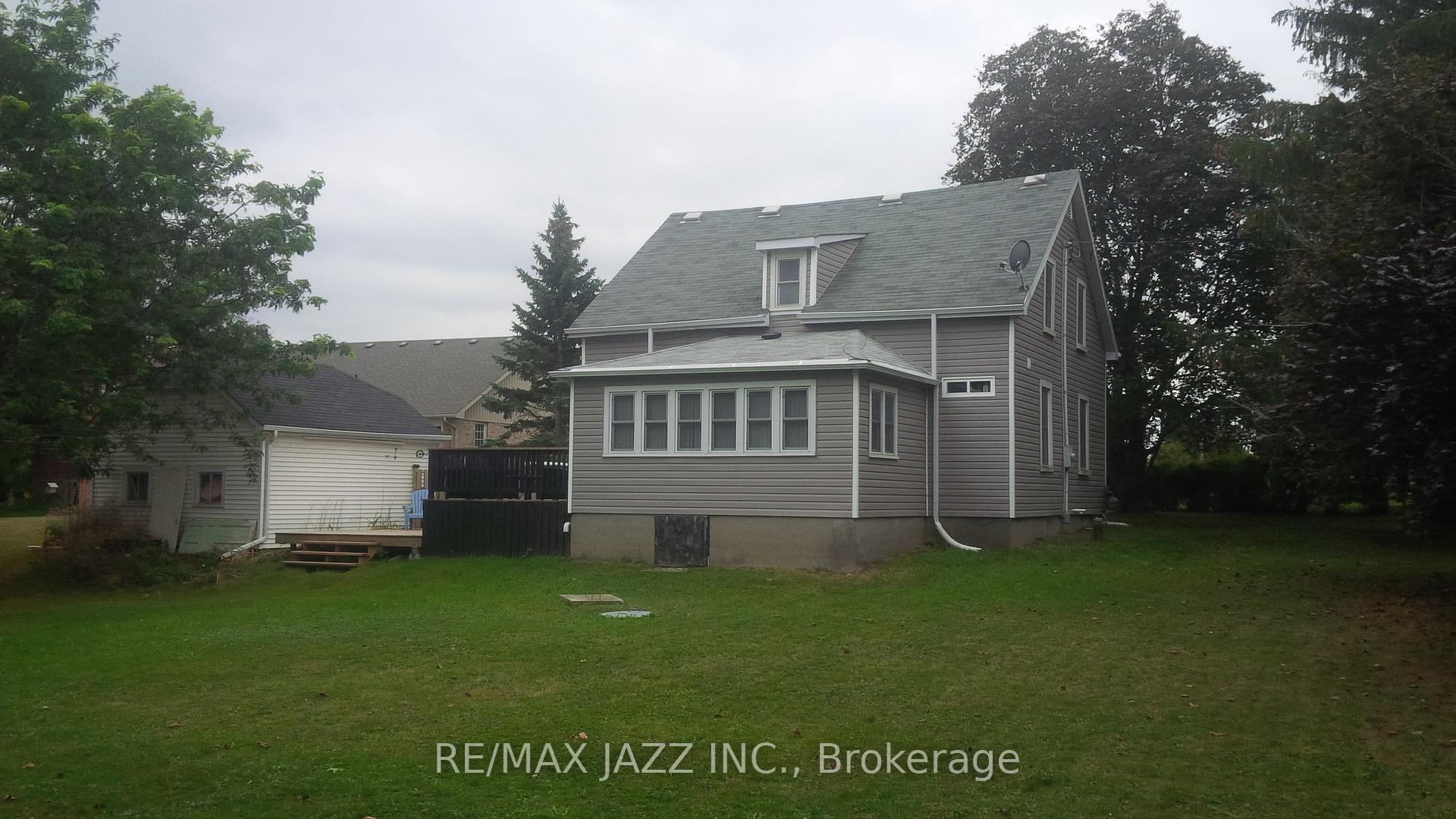 Photo 15 of 4013 Wallace Point Road, Peterborough, Ashburnham Ward 4 — HOMEH