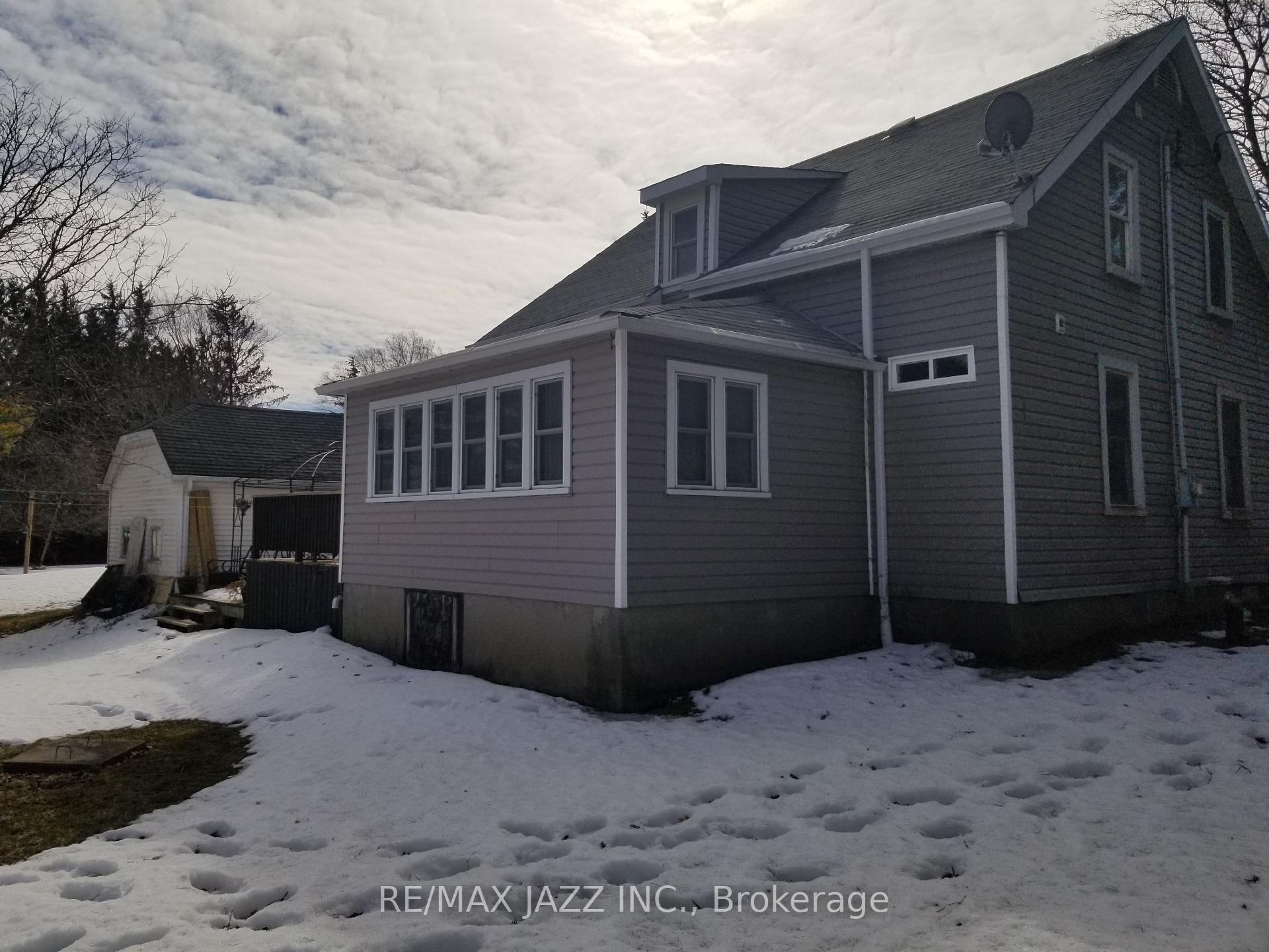 Photo 16 of 4013 Wallace Point Road, Peterborough, Ashburnham Ward 4 — HOMEH