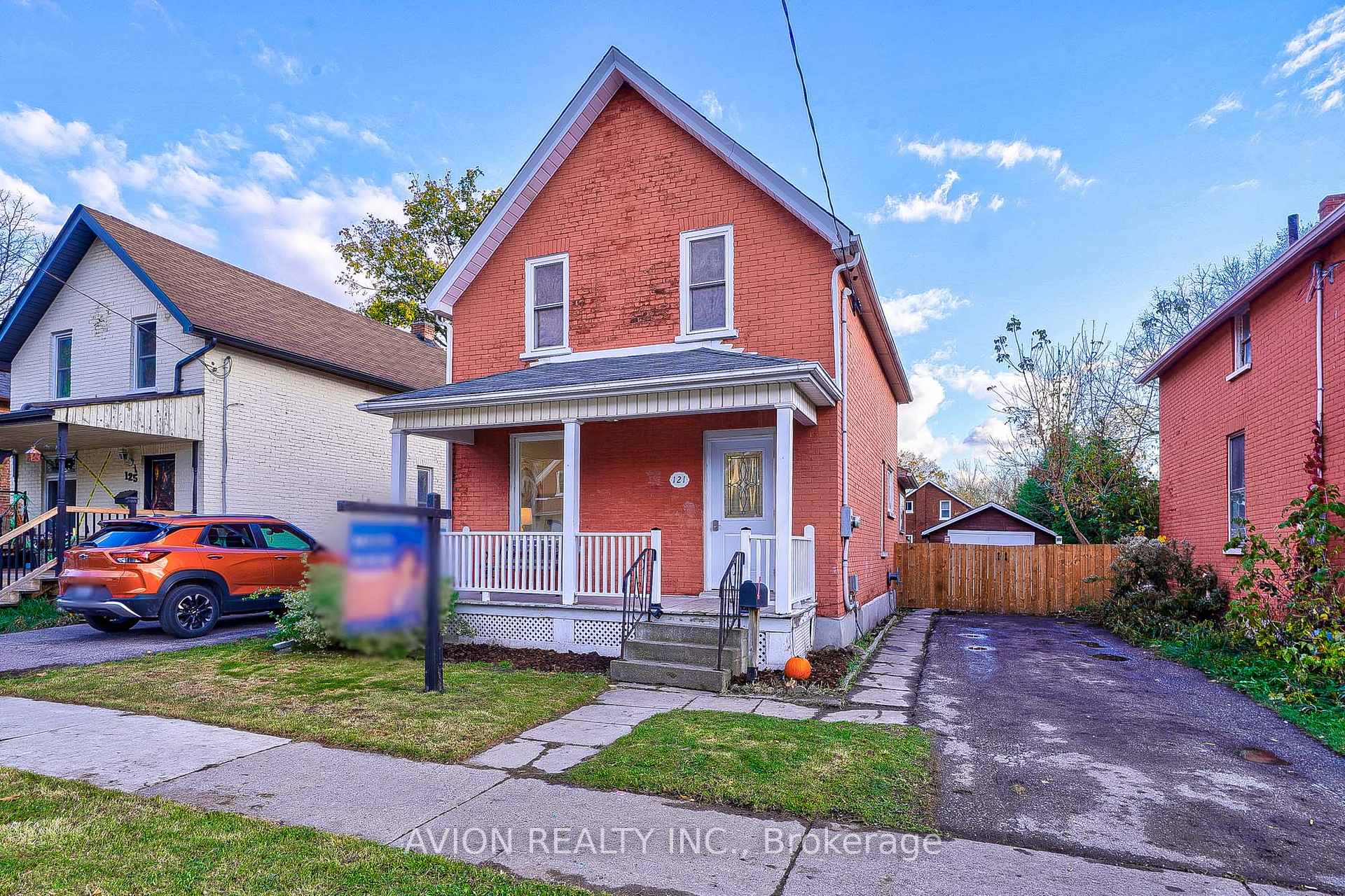 Front of 121 Stacey Avenue