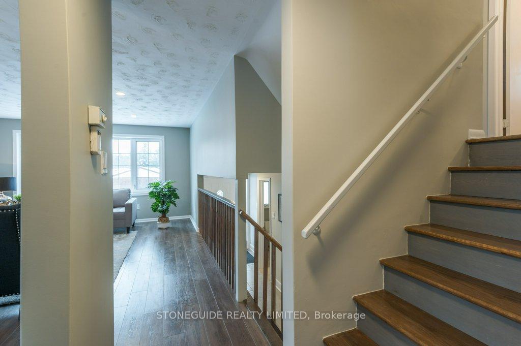 Photo 13 of 1281 Bridle Drive, Peterborough, Monaghan Ward 2 — HOMEH