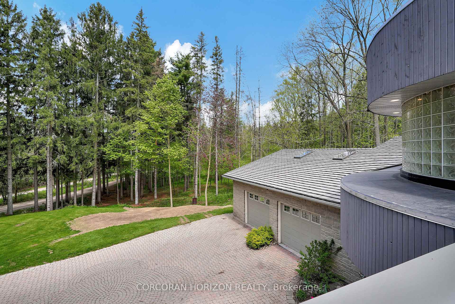 Photo 31 of 2 Pioneer Grove Road, Puslinch, Puslinch Lake Settlement Areas — HOMEH