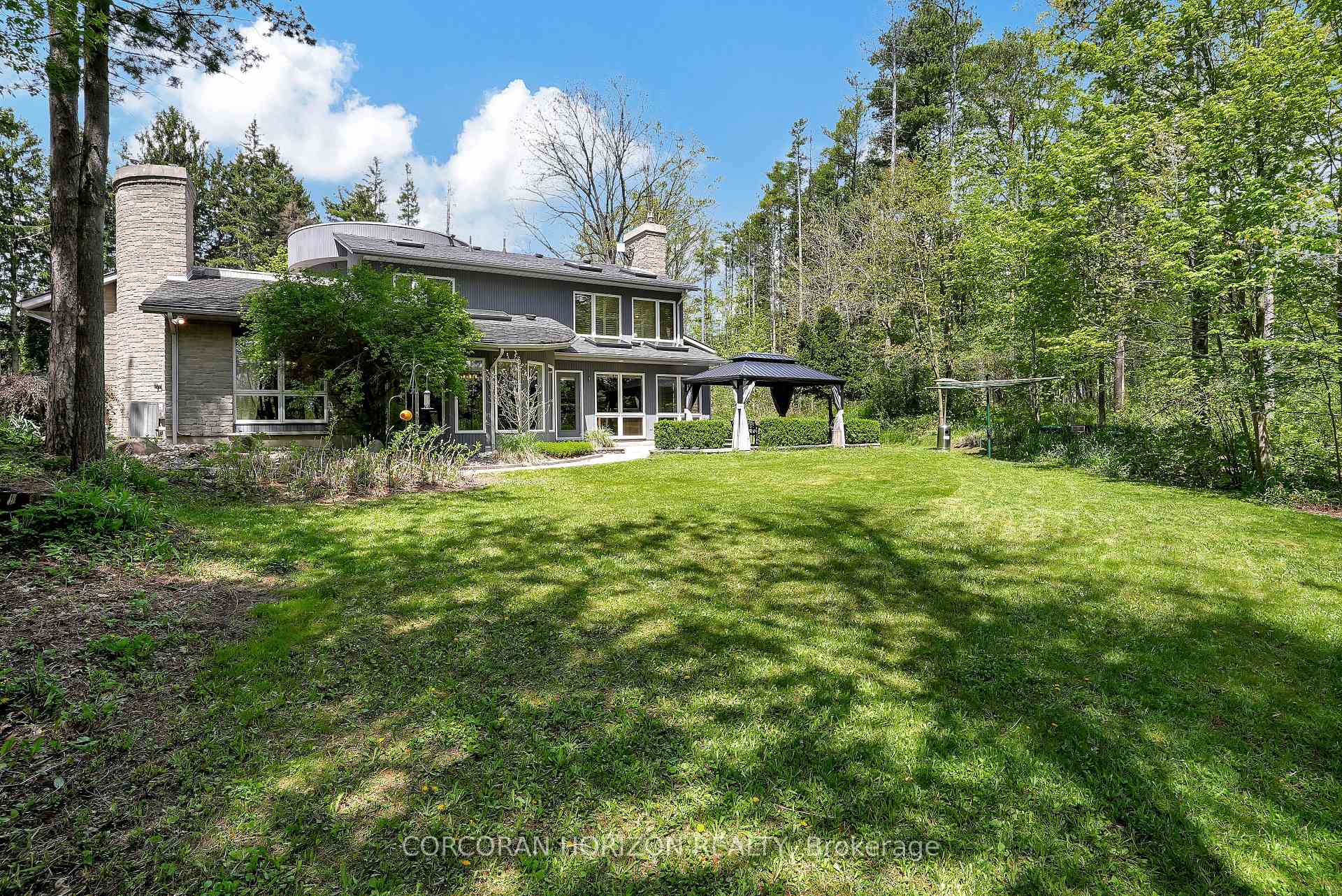 Photo 38 of 2 Pioneer Grove Road, Puslinch, Puslinch Lake Settlement Areas — HOMEH