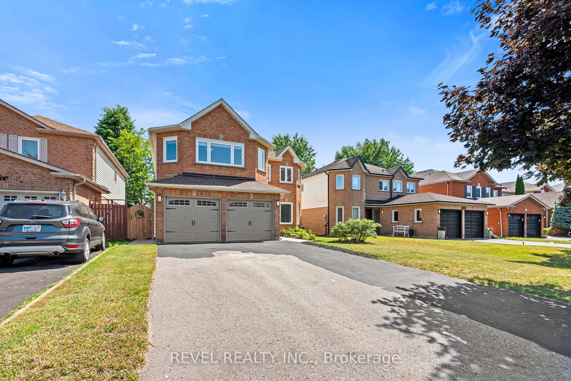 Front of 1005 Sandcliff Drive