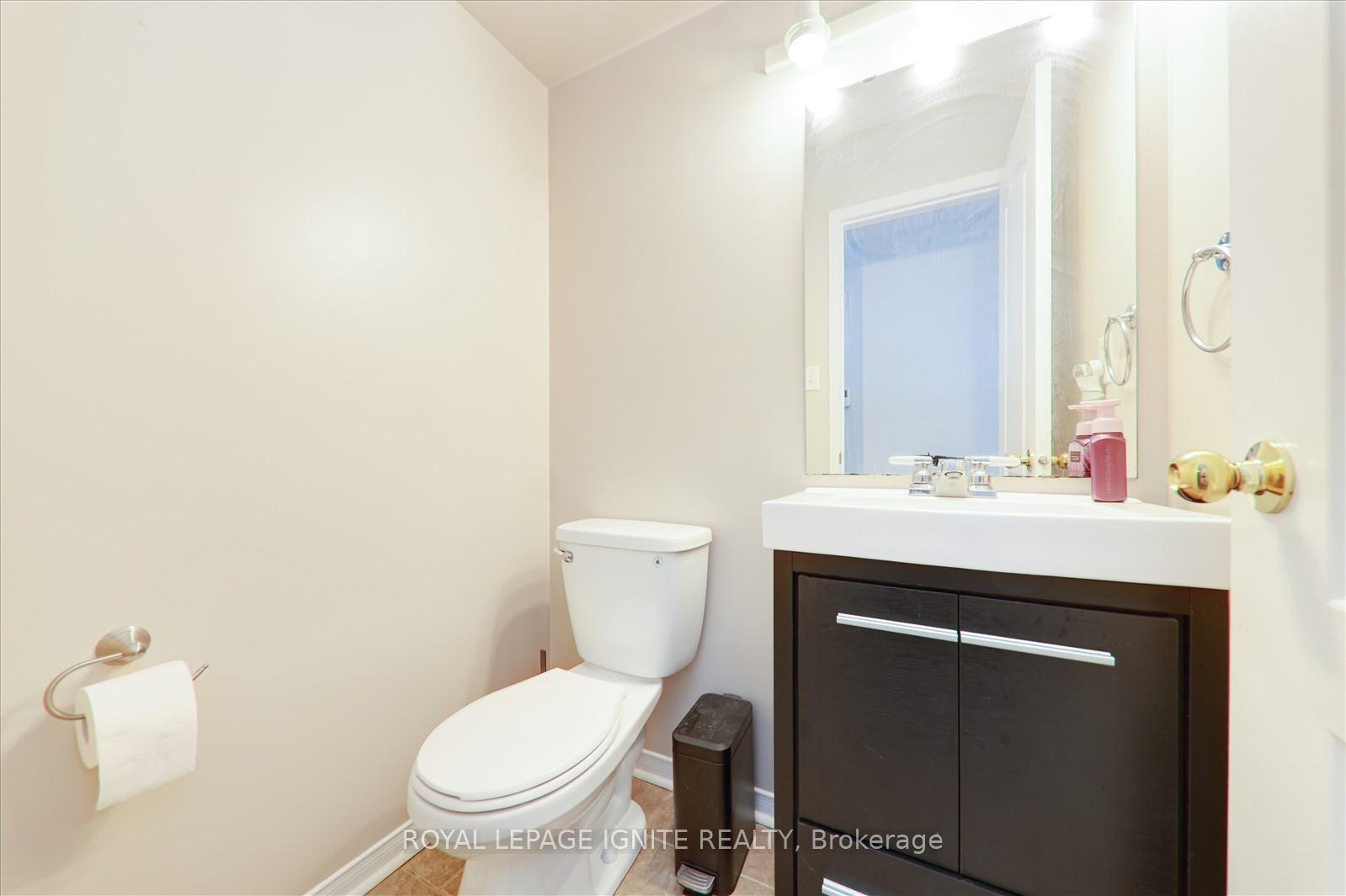 Photo 6 of 355 Sparrow Circle, Pickering, Highbush — HOMEH