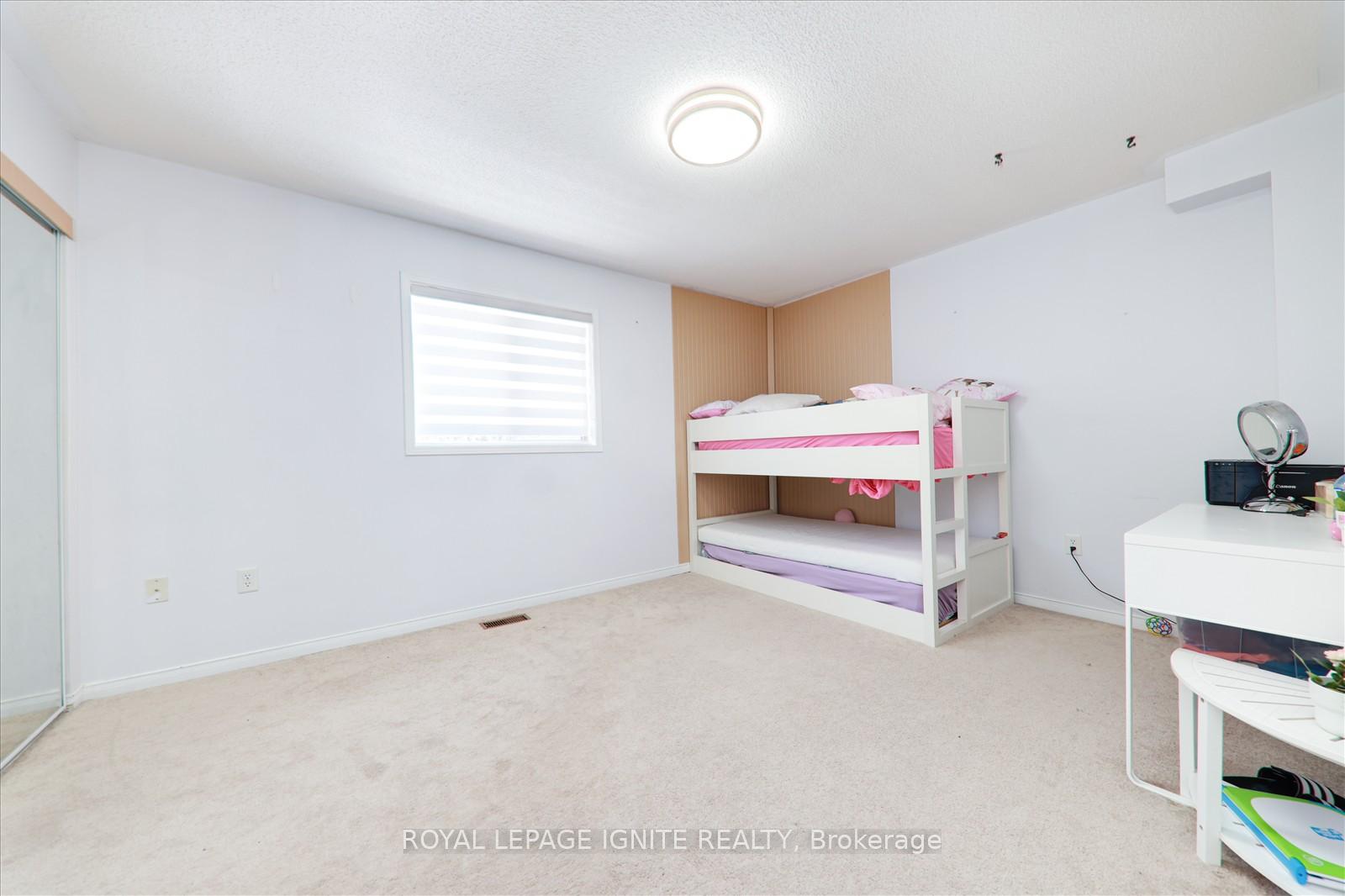 Photo 16 of 355 Sparrow Circle, Pickering, Highbush — HOMEH